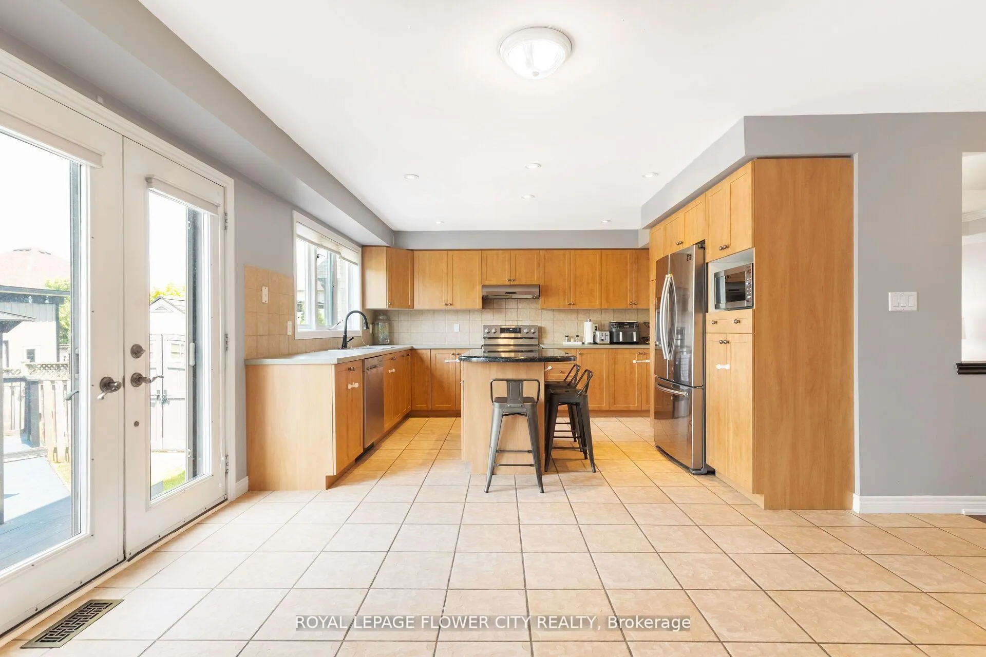 Photo 12 of 1297 Barton Street, Hamilton, Winona — HOMEH