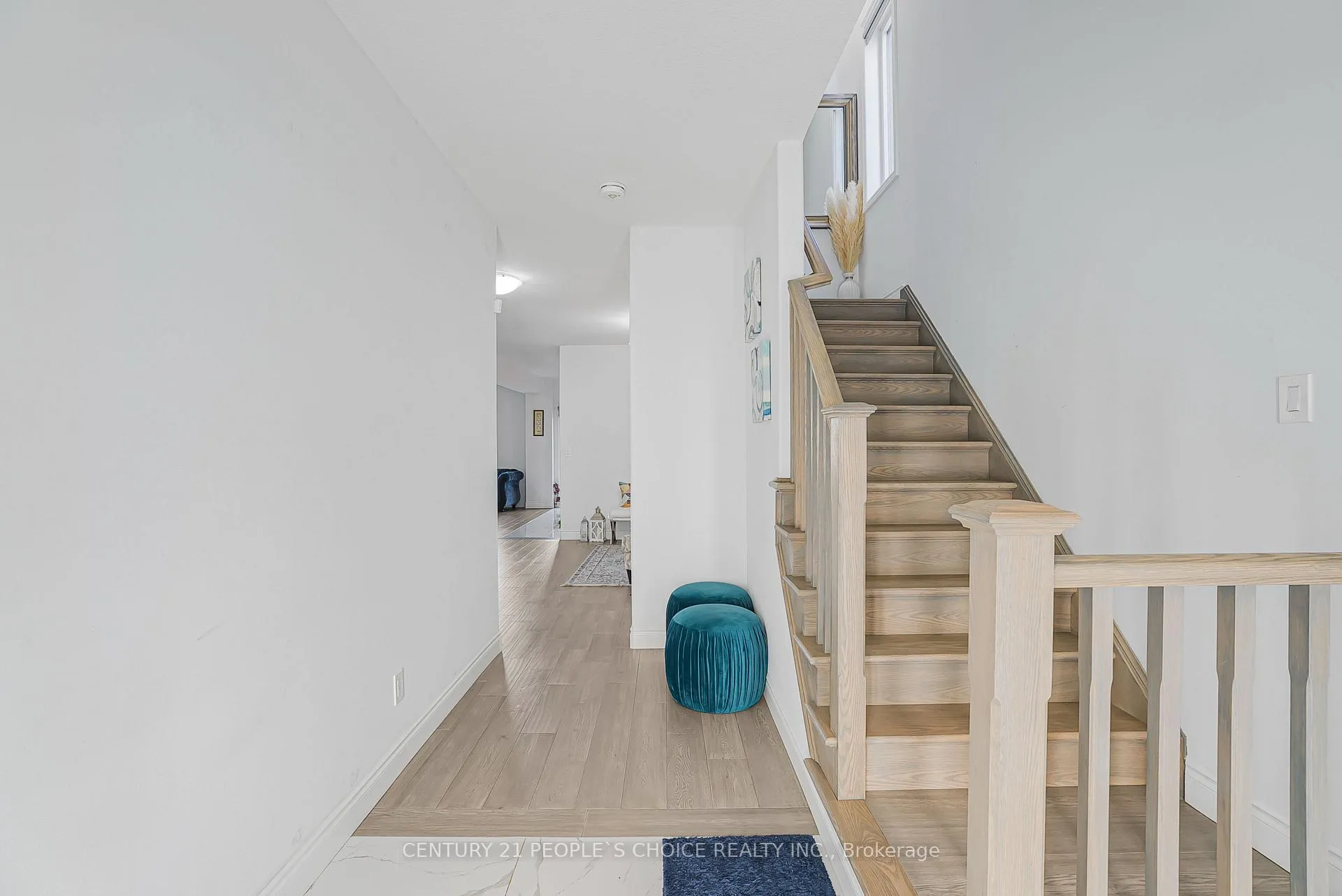 Photo 15 of 24 Grandville Circle, Brant, Paris — HOMEH