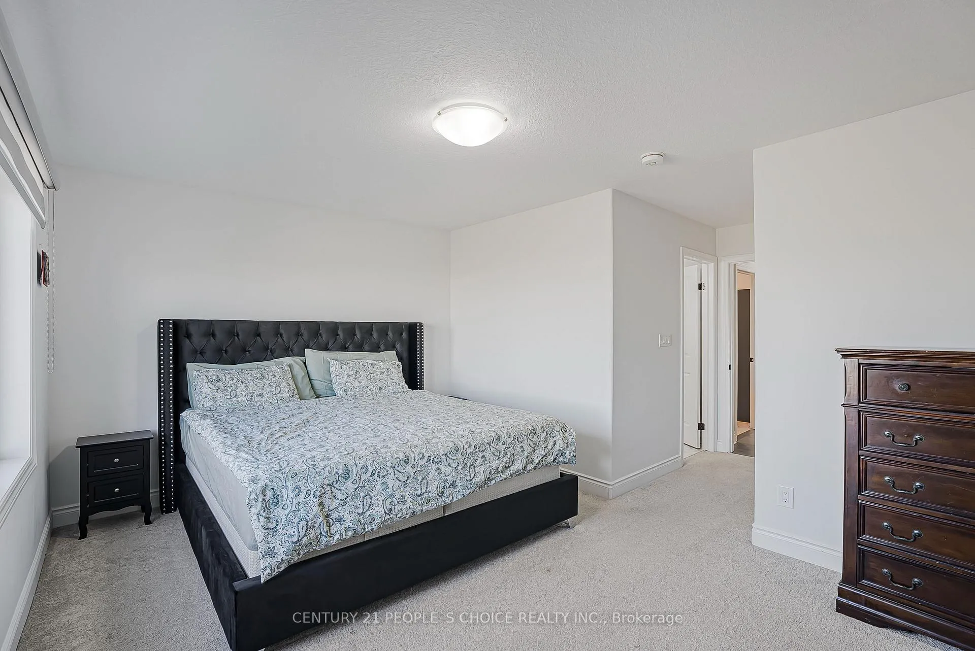 Photo 45 of 24 Grandville Circle, Brant, Paris — HOMEH