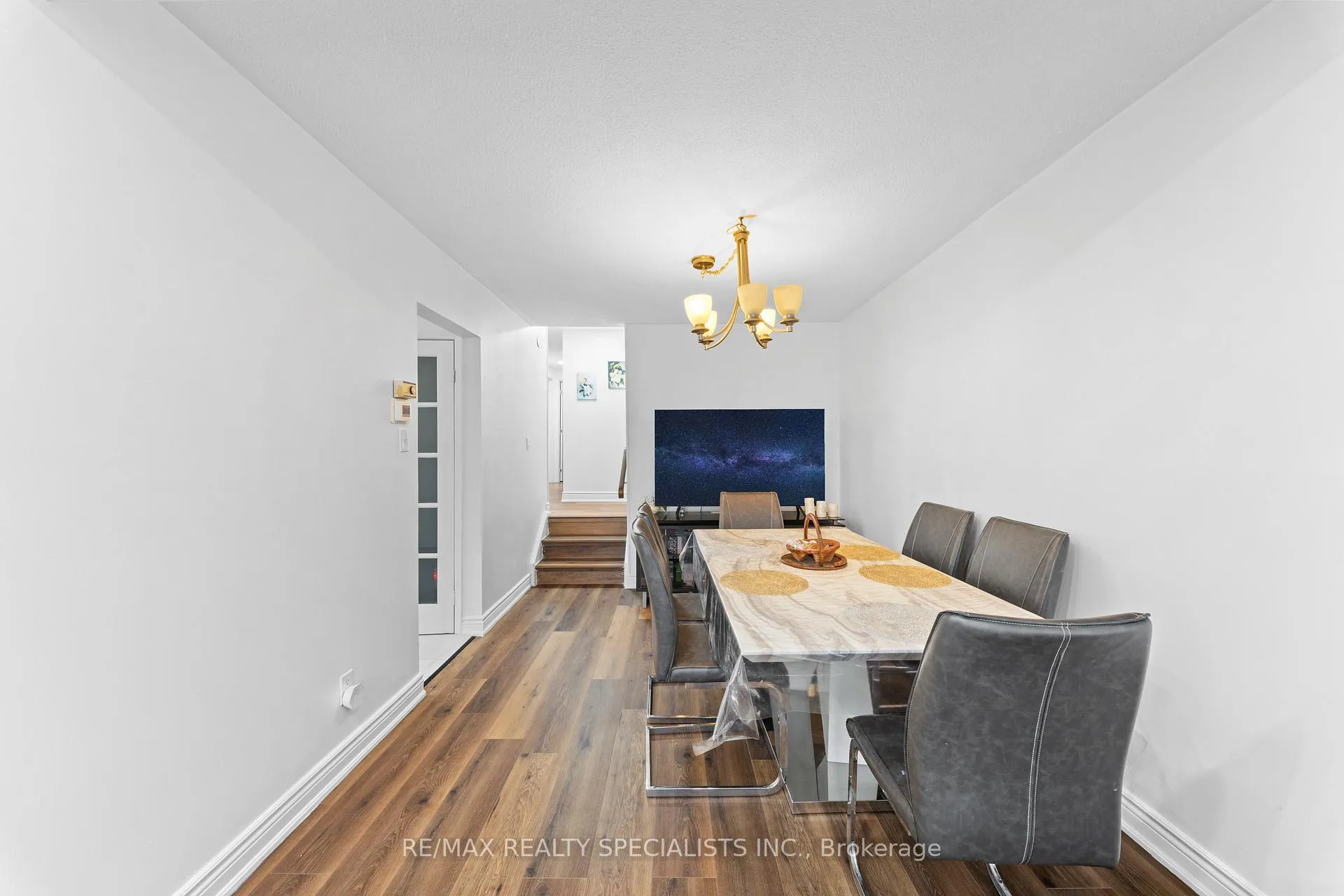 Photo 12 of 63 Davenport Crescent, Brampton, Southgate — HOMEH