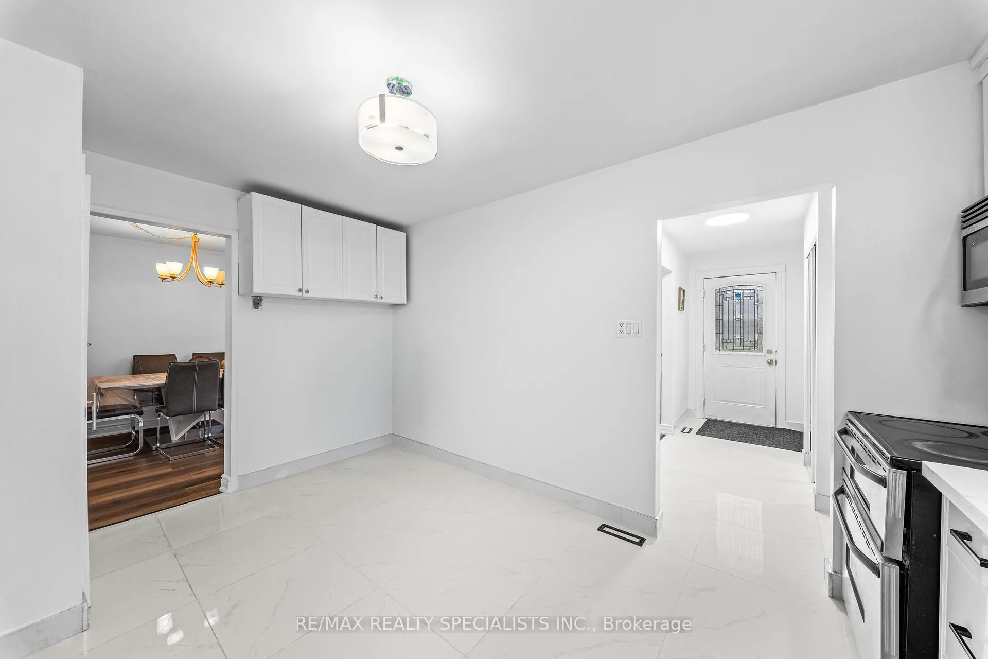 Photo 18 of 63 Davenport Crescent, Brampton, Southgate — HOMEH