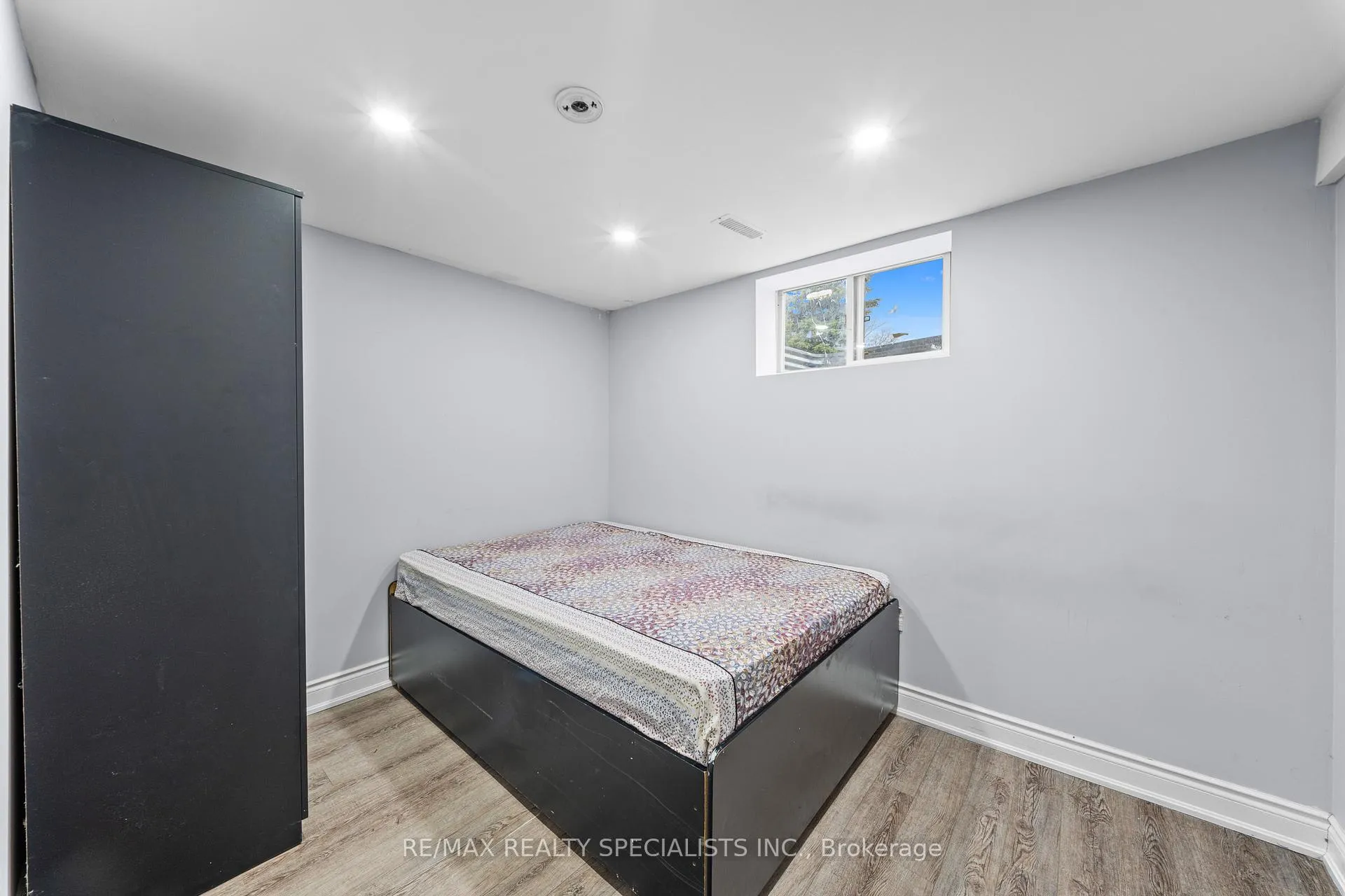 Photo 32 of 63 Davenport Crescent, Brampton, Southgate — HOMEH