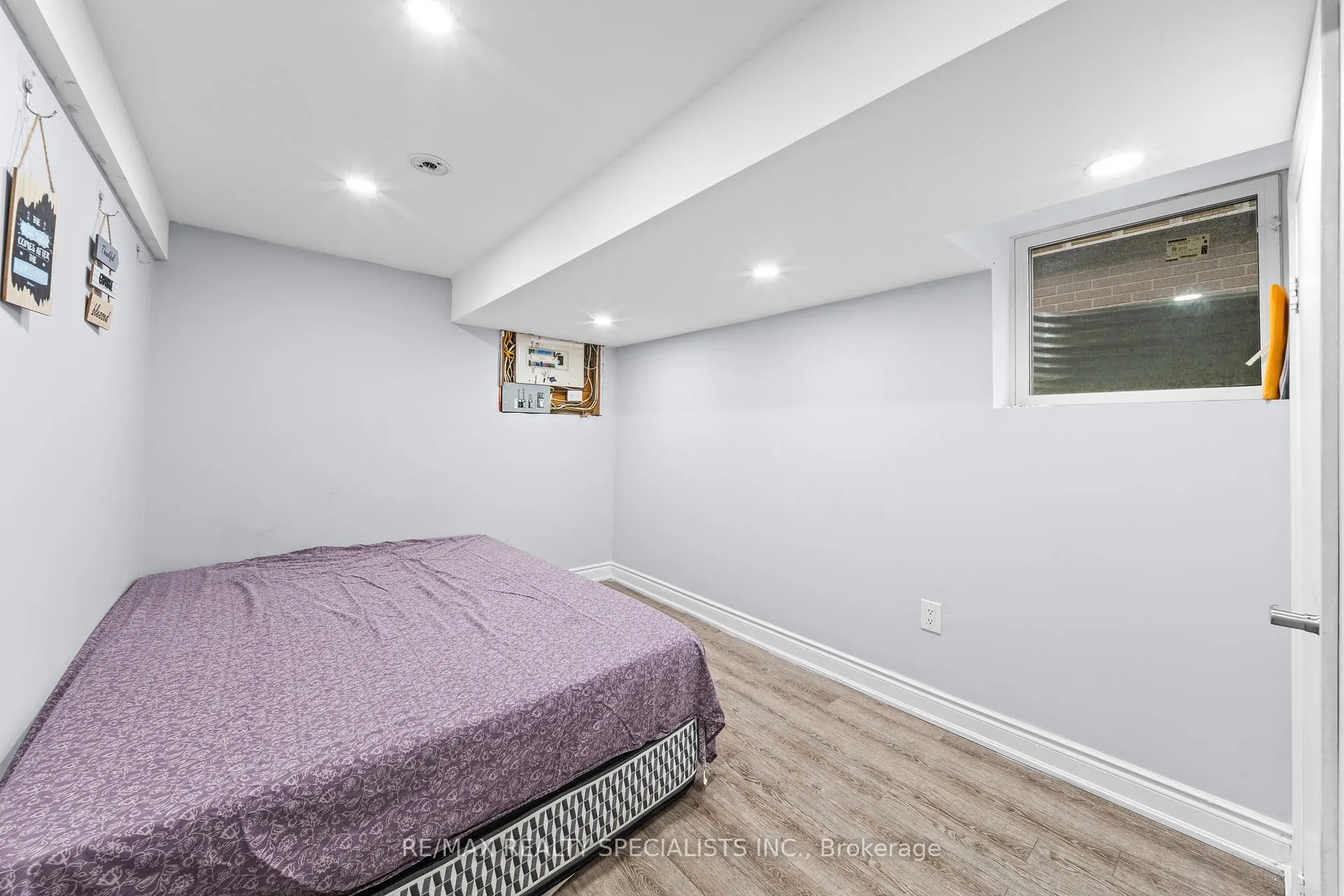 Photo 33 of 63 Davenport Crescent, Brampton, Southgate — HOMEH