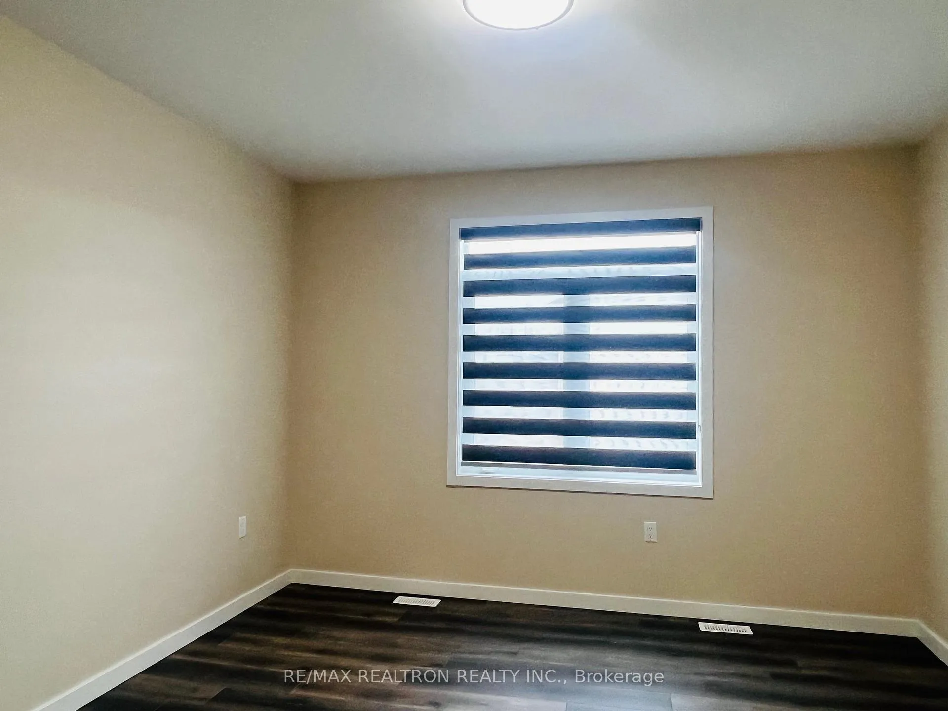 Photo 9 of 9 Summit Crescent, Belleville, Belleville Ward — HOMEH