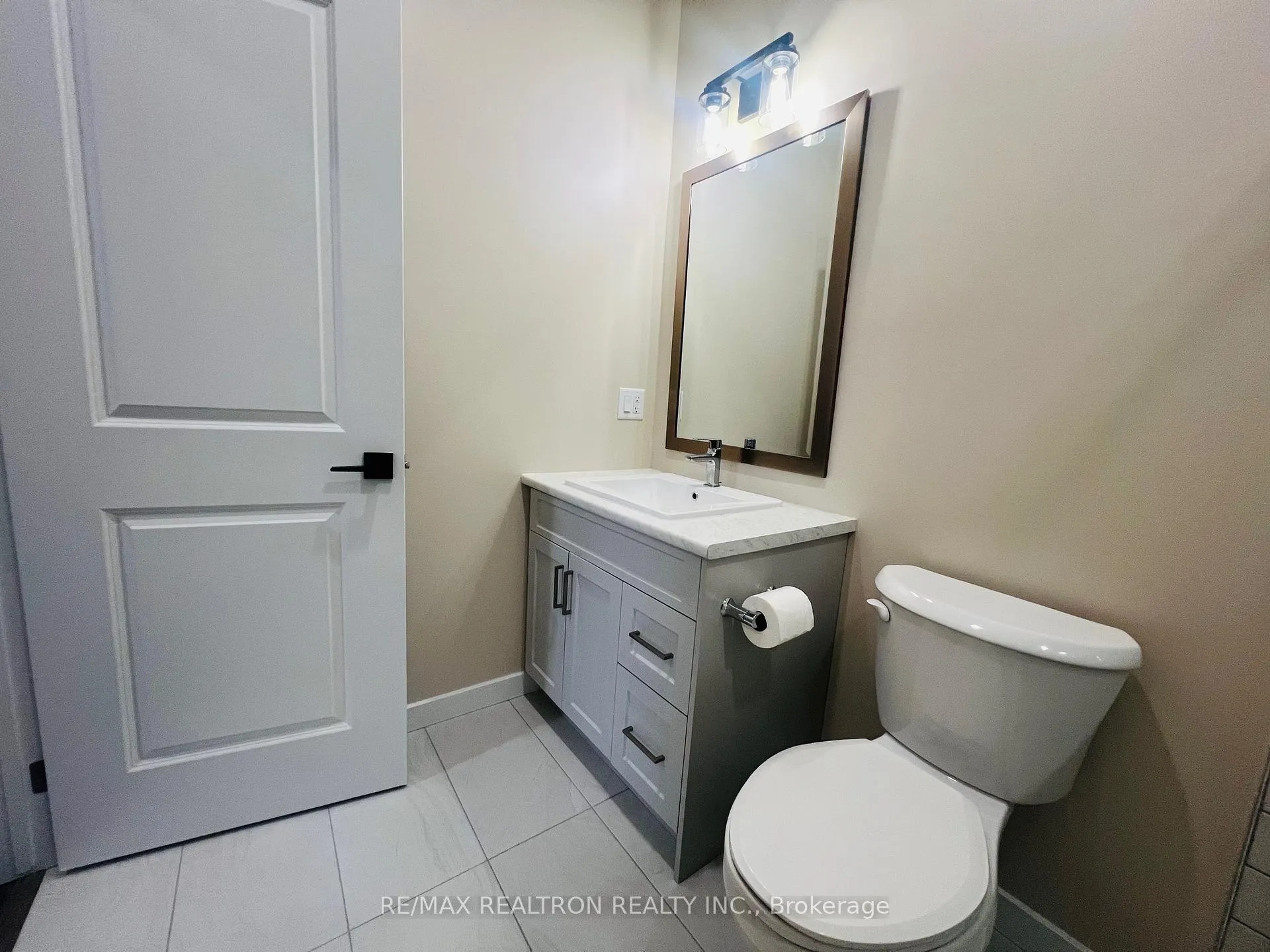 Photo 13 of 9 Summit Crescent, Belleville, Belleville Ward — HOMEH