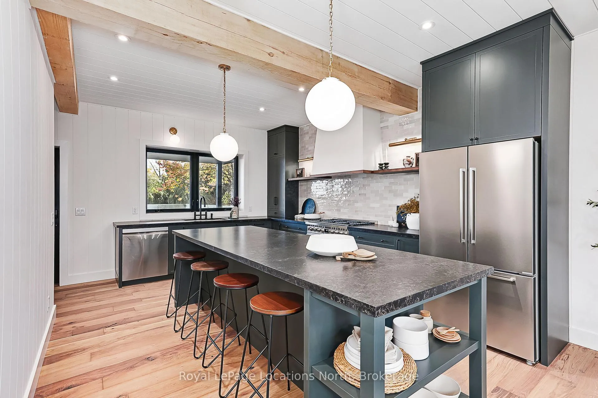 Photo 6 of 635019 Pretty River Road, Blue Mountains — HOMEH