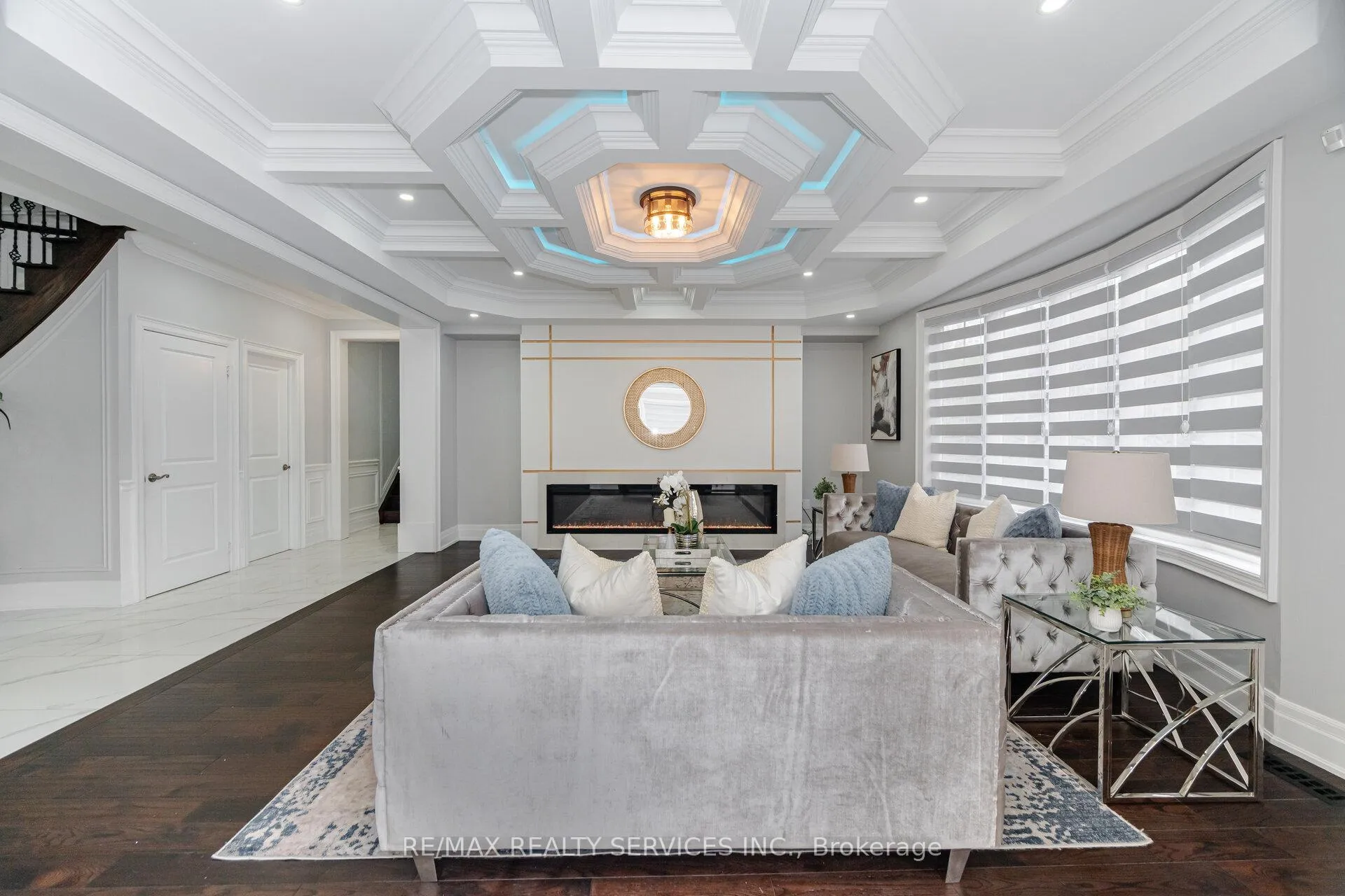 Photo 12 of 19 Richland Crescent, Brampton, Vales of Castlemore — HOMEH