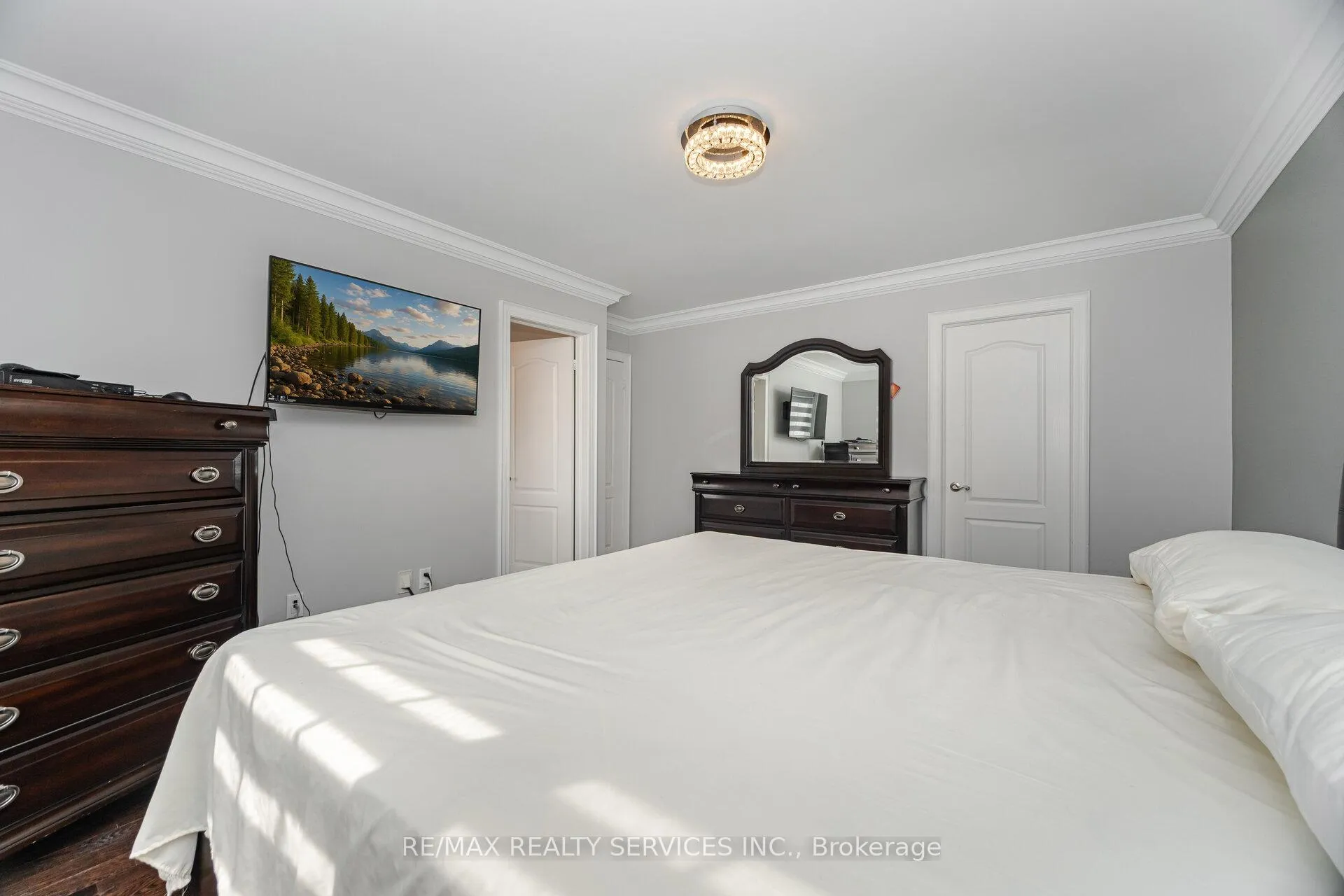 Photo 29 of 19 Richland Crescent, Brampton, Vales of Castlemore — HOMEH