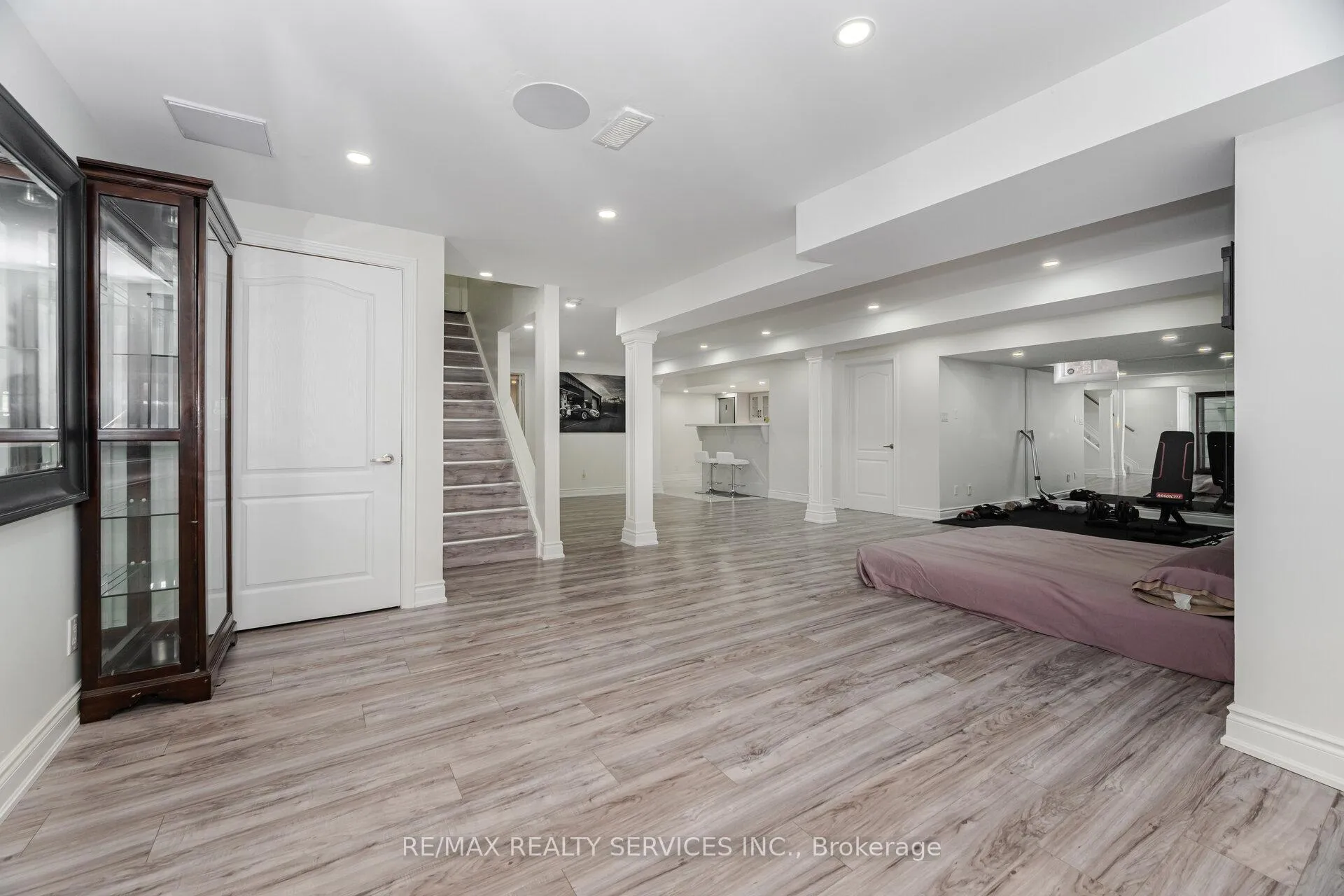 Photo 37 of 19 Richland Crescent, Brampton, Vales of Castlemore — HOMEH