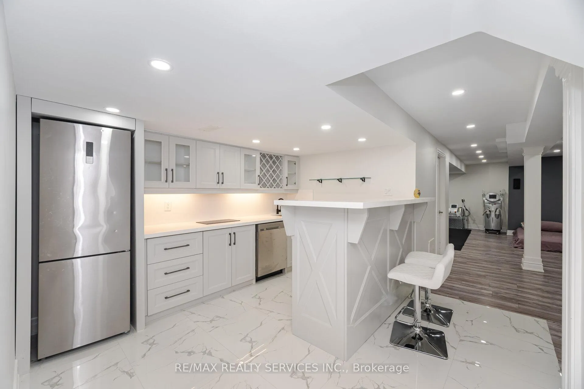 Photo 39 of 19 Richland Crescent, Brampton, Vales of Castlemore — HOMEH