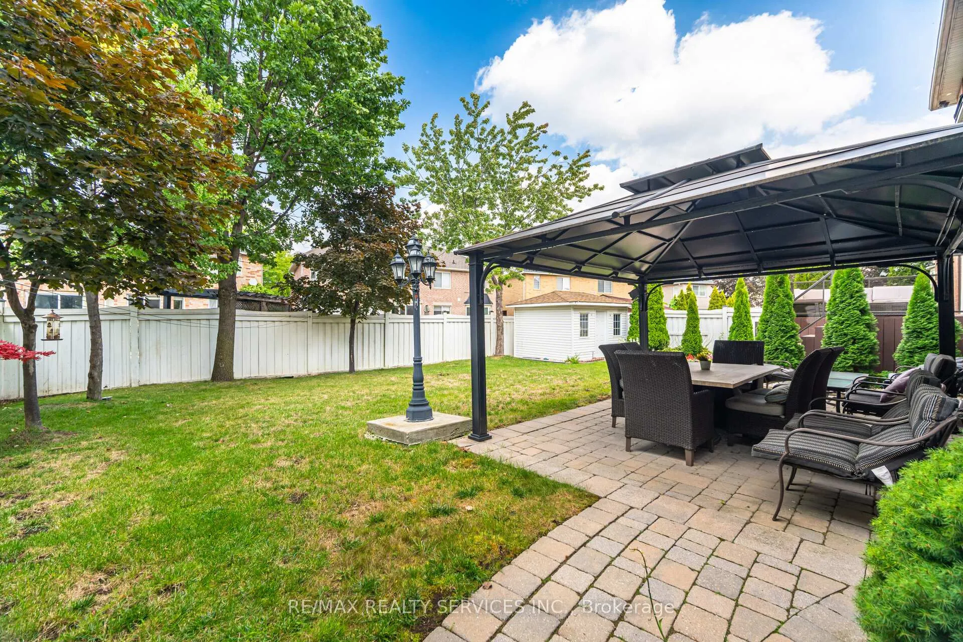Photo 46 of 19 Richland Crescent, Brampton, Vales of Castlemore — HOMEH