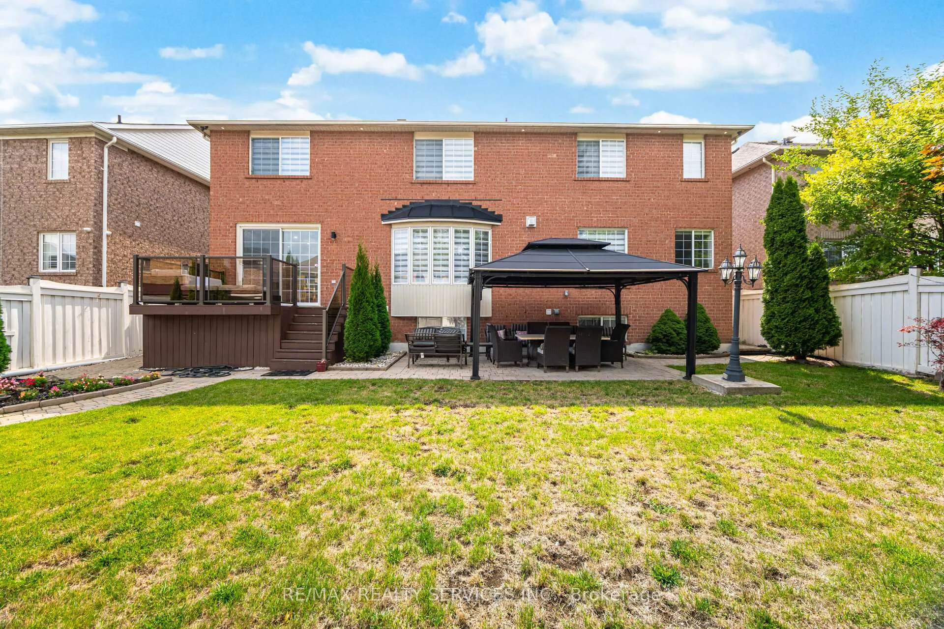 Photo 48 of 19 Richland Crescent, Brampton, Vales of Castlemore — HOMEH