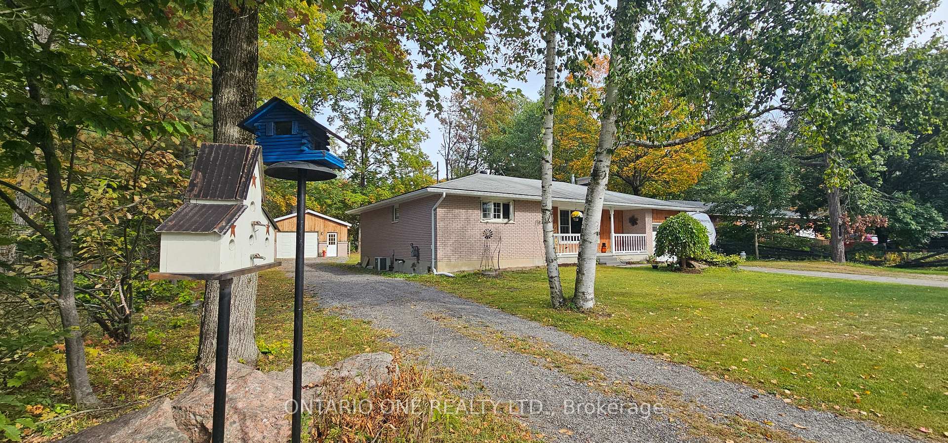 Photo 1 of 550 Muskoka Beach Road, Gravenhurst, Muskoka (S) — HOMEH