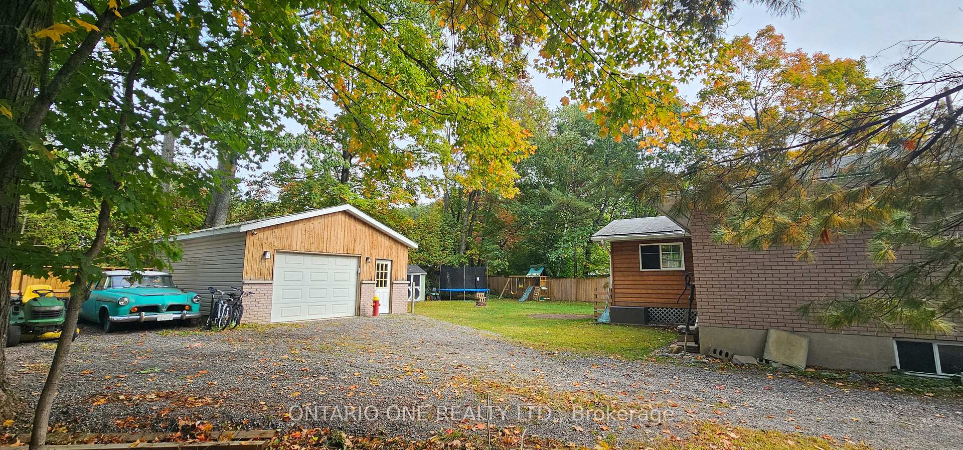 Photo 6 of 550 Muskoka Beach Road, Gravenhurst, Muskoka (S) — HOMEH