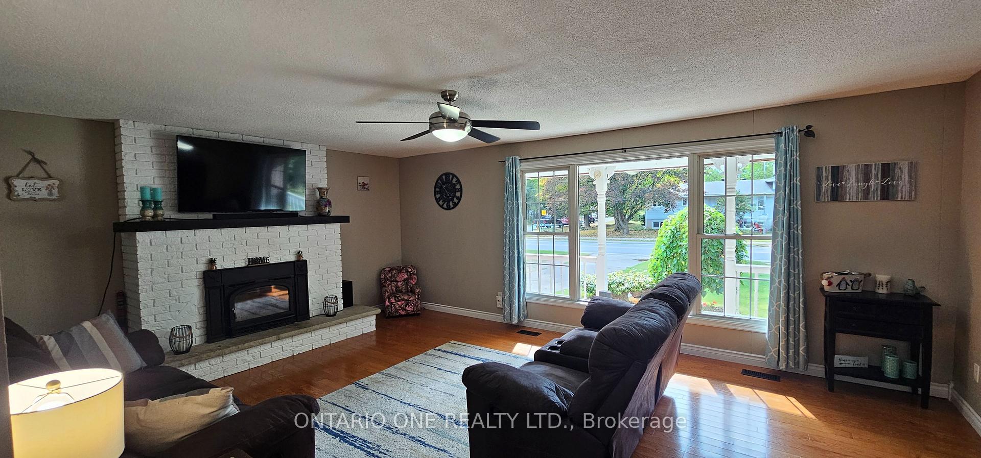 Photo 14 of 550 Muskoka Beach Road, Gravenhurst, Muskoka (S) — HOMEH