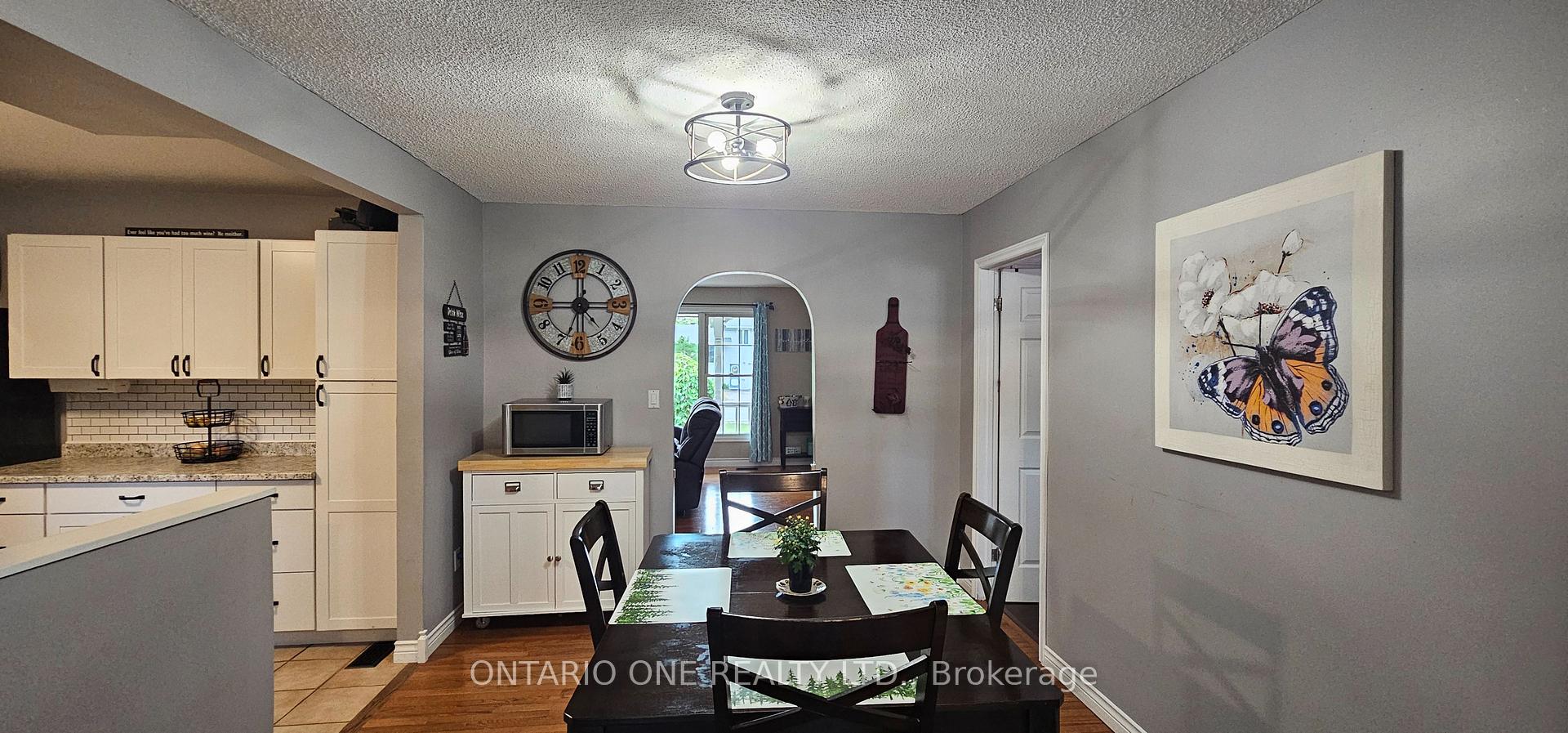 Photo 16 of 550 Muskoka Beach Road, Gravenhurst, Muskoka (S) — HOMEH