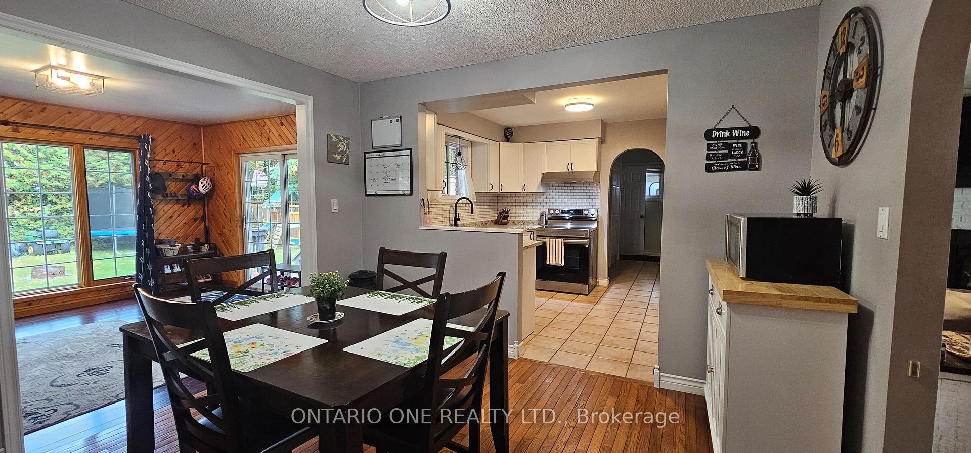 Photo 17 of 550 Muskoka Beach Road, Gravenhurst, Muskoka (S) — HOMEH