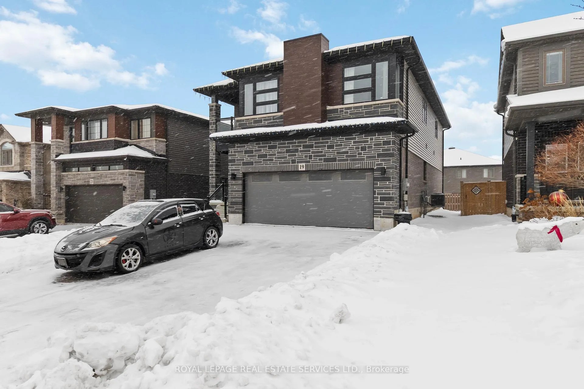 Photo 3 of 19 McGovern Lane, Brant, Paris — HOMEH