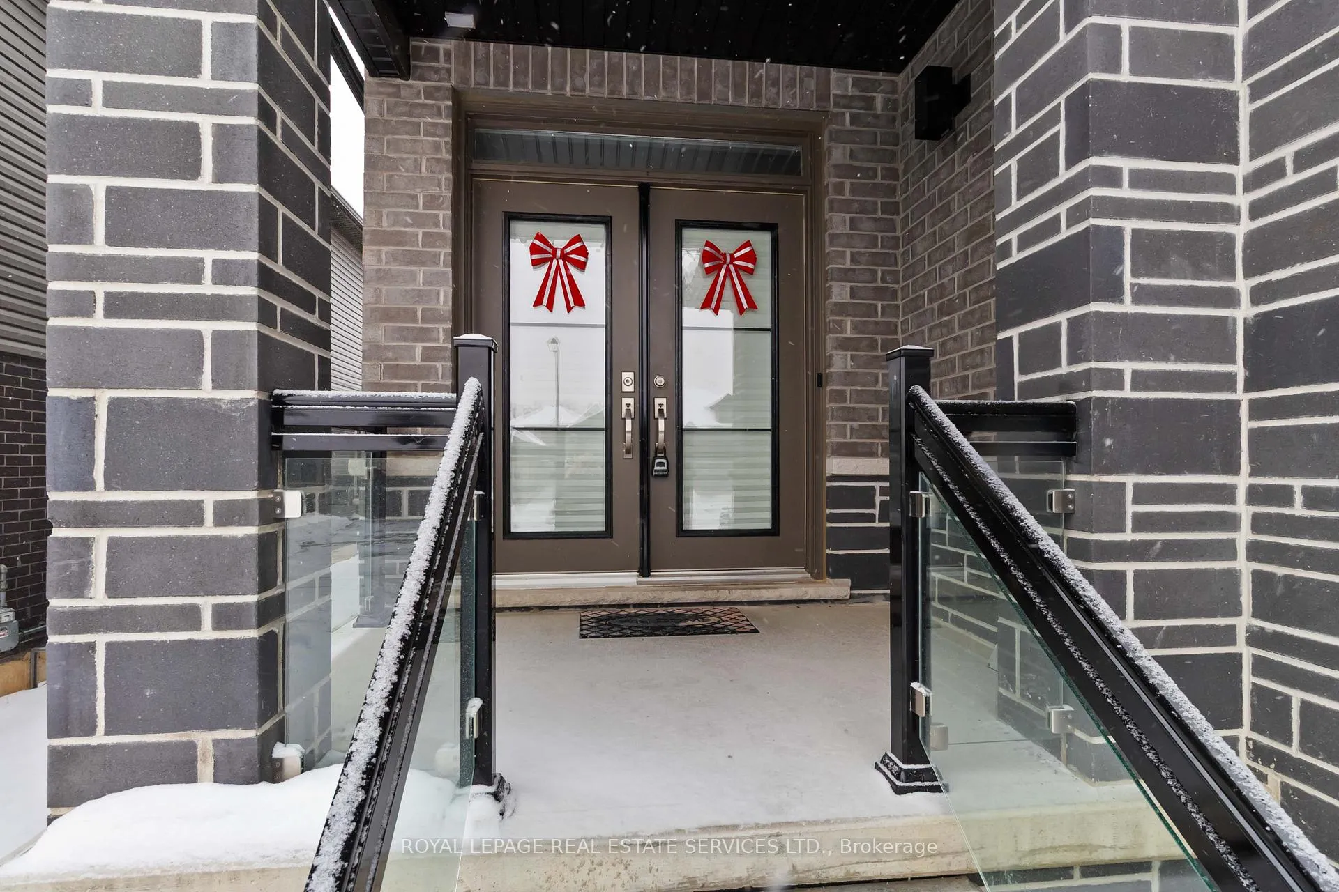 Photo 6 of 19 McGovern Lane, Brant, Paris — HOMEH