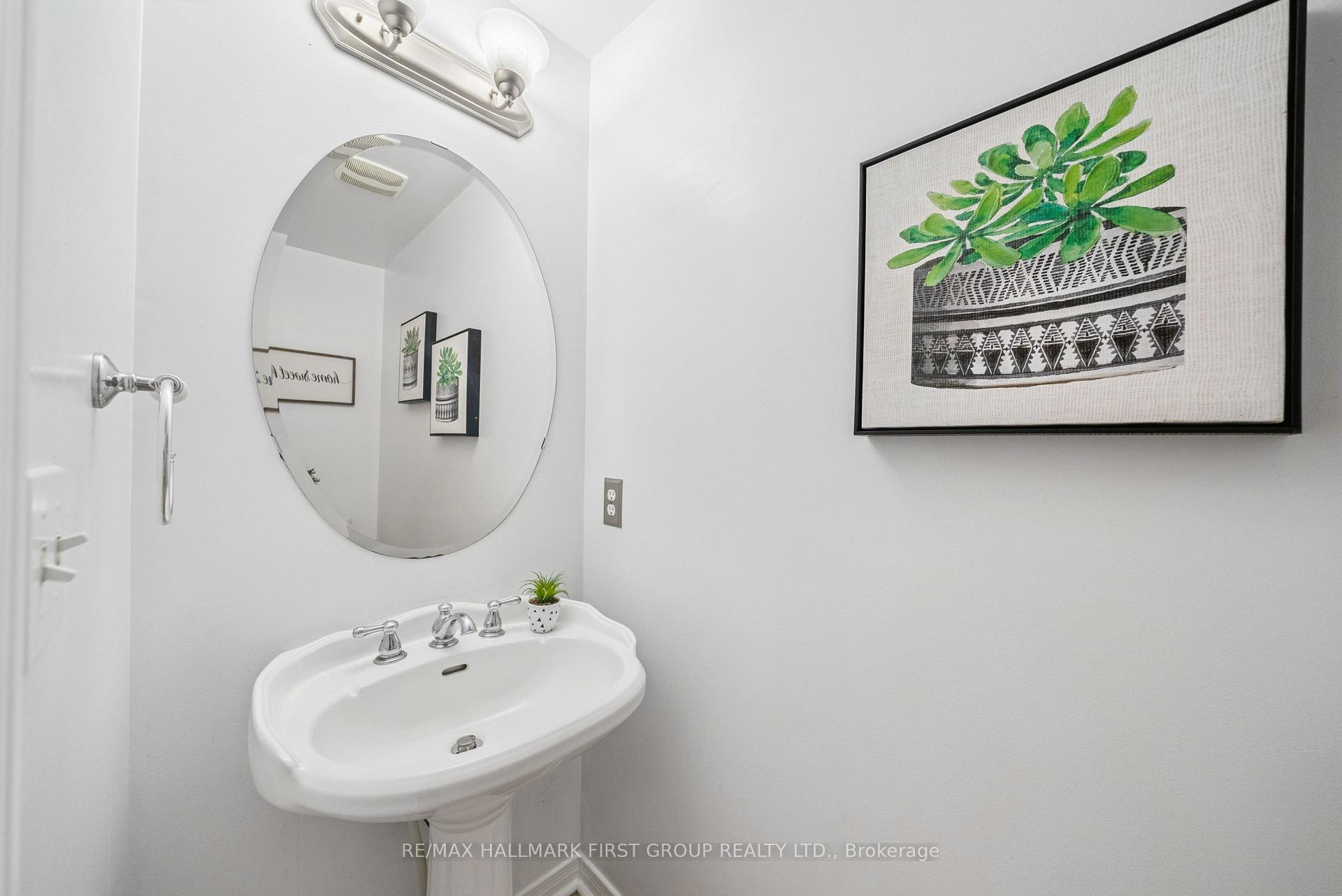 Photo 20 of 35 Allworth Crescent, Clarington, Bowmanville — HOMEH