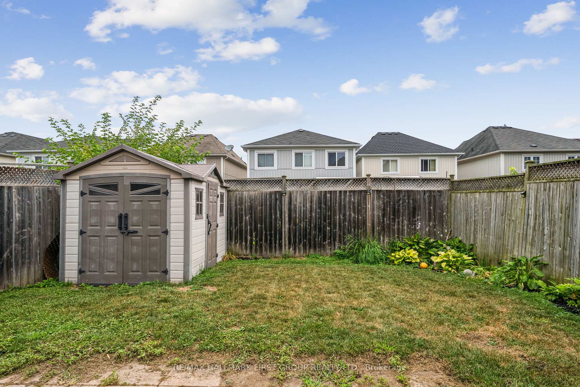 Photo 34 of 35 Allworth Crescent, Clarington, Bowmanville — HOMEH