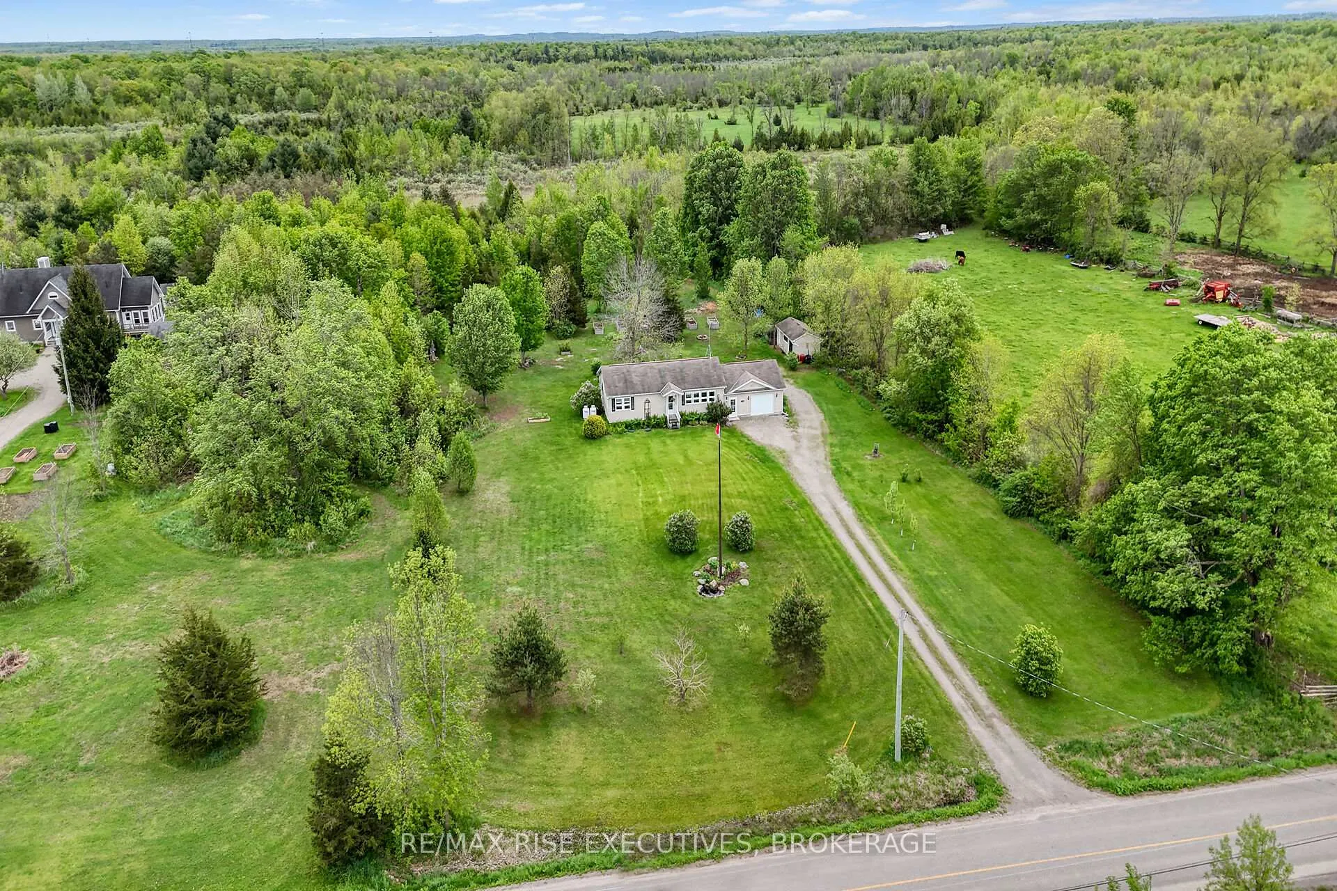 Photo 34 of 2329 Harlem Road, Rideau Lakes, Rideau Lakes (Bastard) Twp — HOMEH