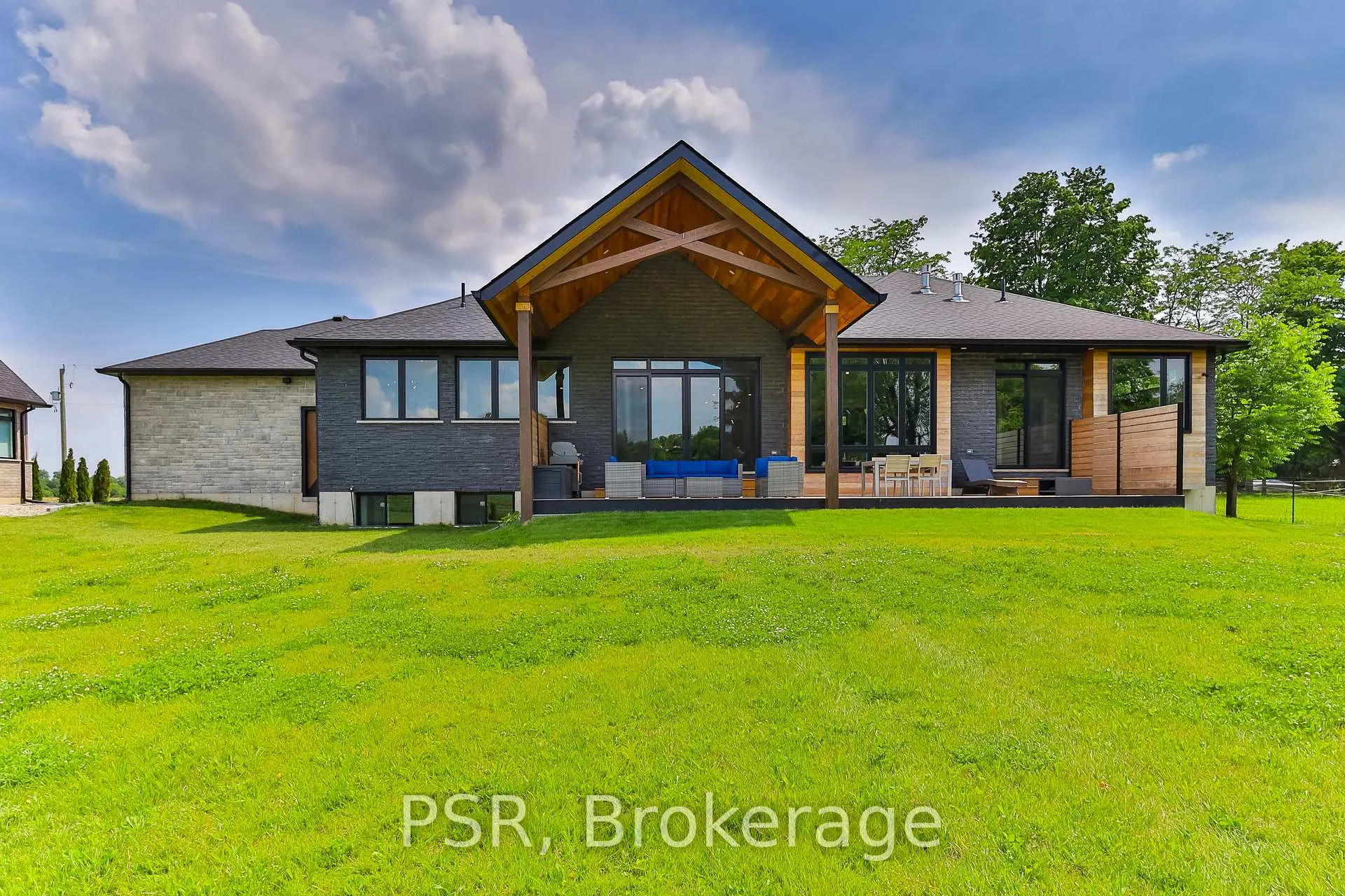 Photo 37 of 32 Sixth Concession Road, Brant, Burford — HOMEH