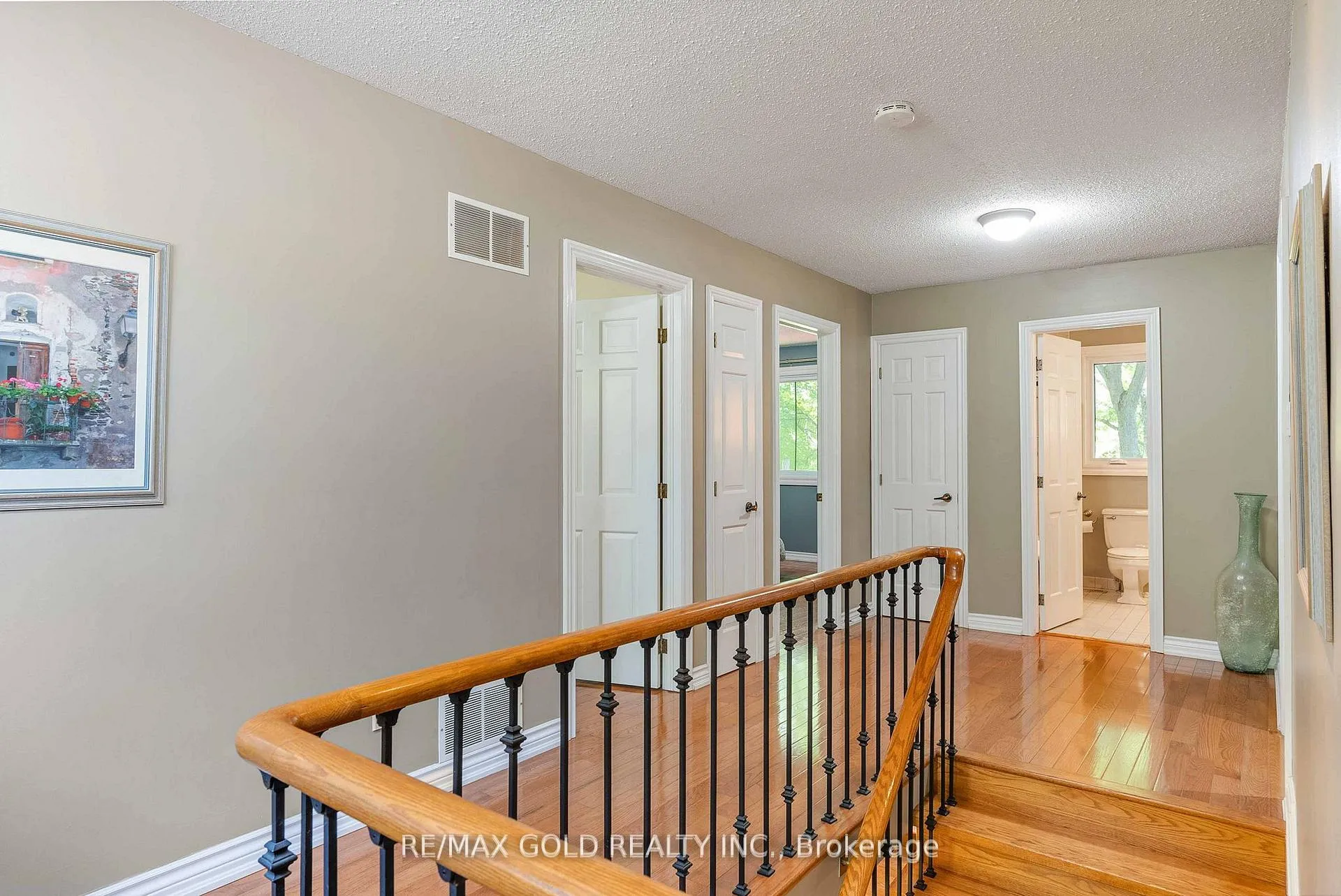 Photo 19 of 52 Palmer Circle, Caledon, Palgrave — HOMEH