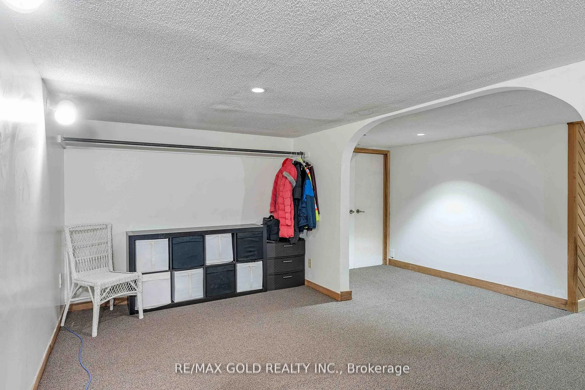 Photo 40 of 52 Palmer Circle, Caledon, Palgrave — HOMEH