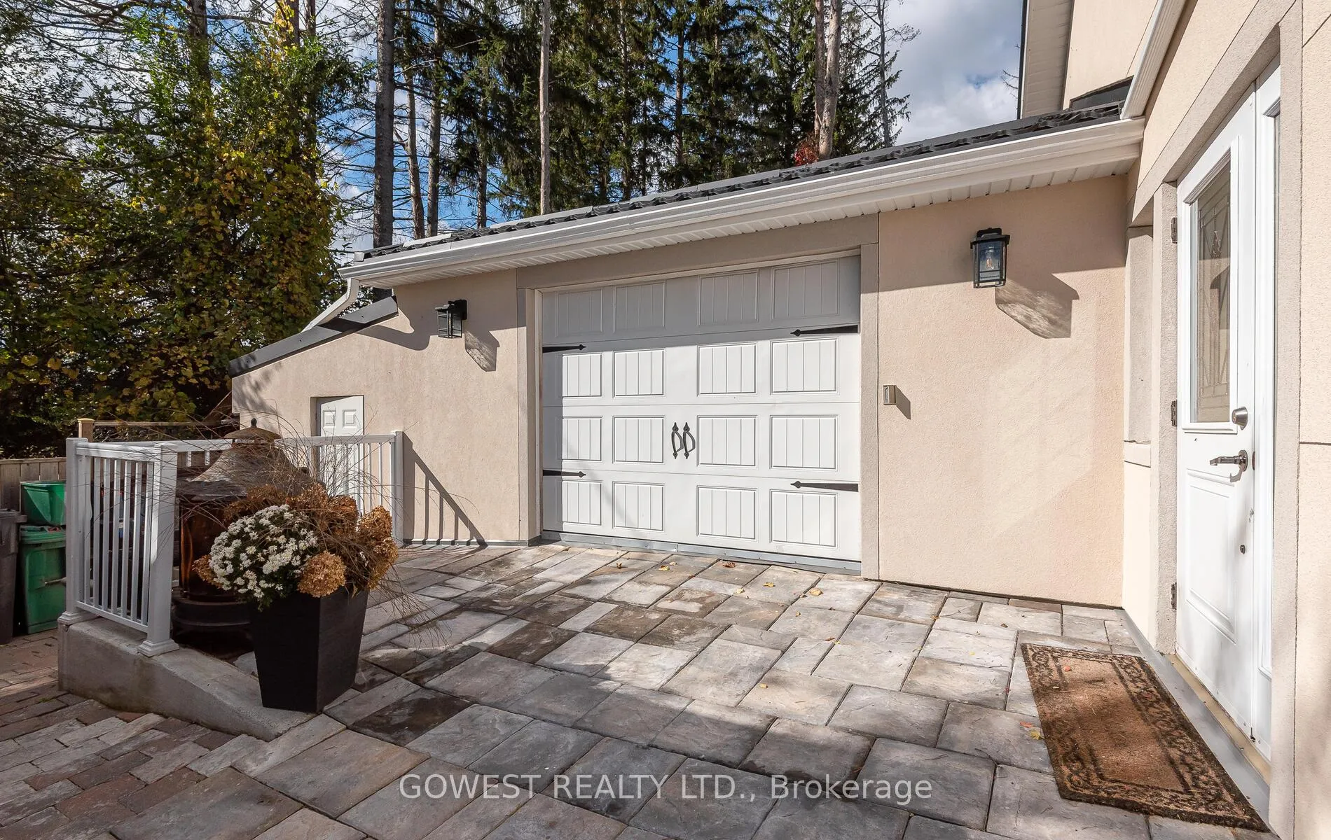 Photo 9 of 2670 Embleton Road, Brampton, Huttonville — HOMEH