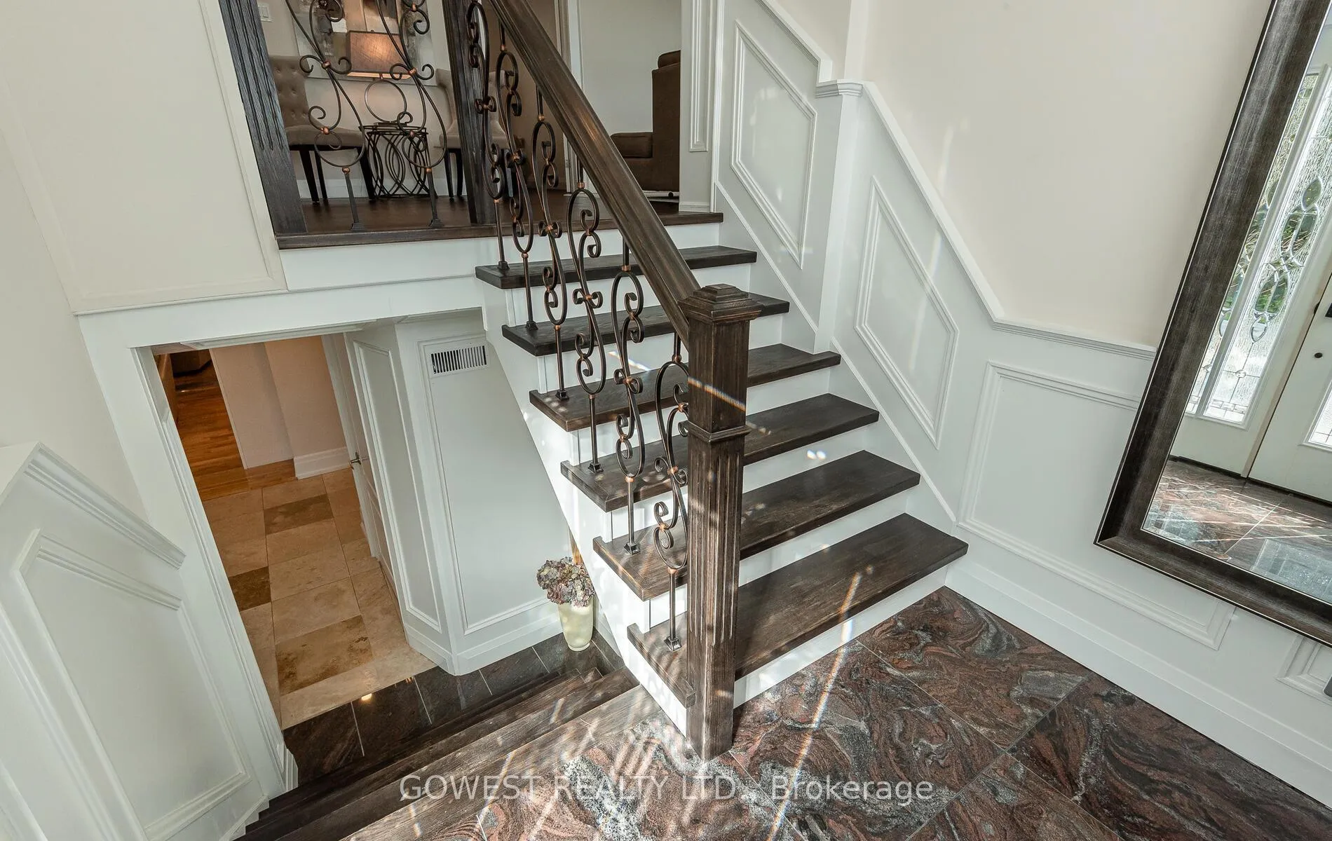 Photo 10 of 2670 Embleton Road, Brampton, Huttonville — HOMEH
