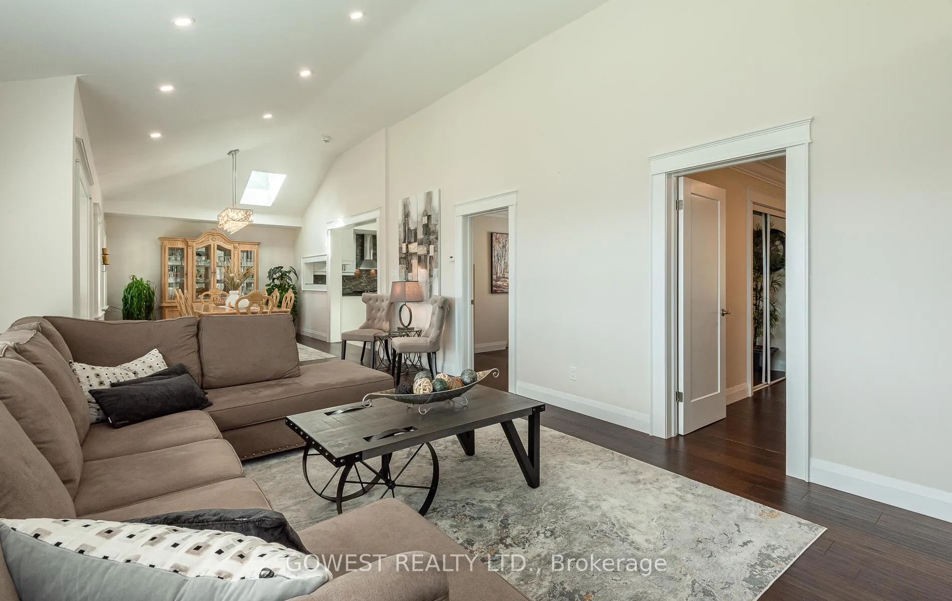 Photo 15 of 2670 Embleton Road, Brampton, Huttonville — HOMEH