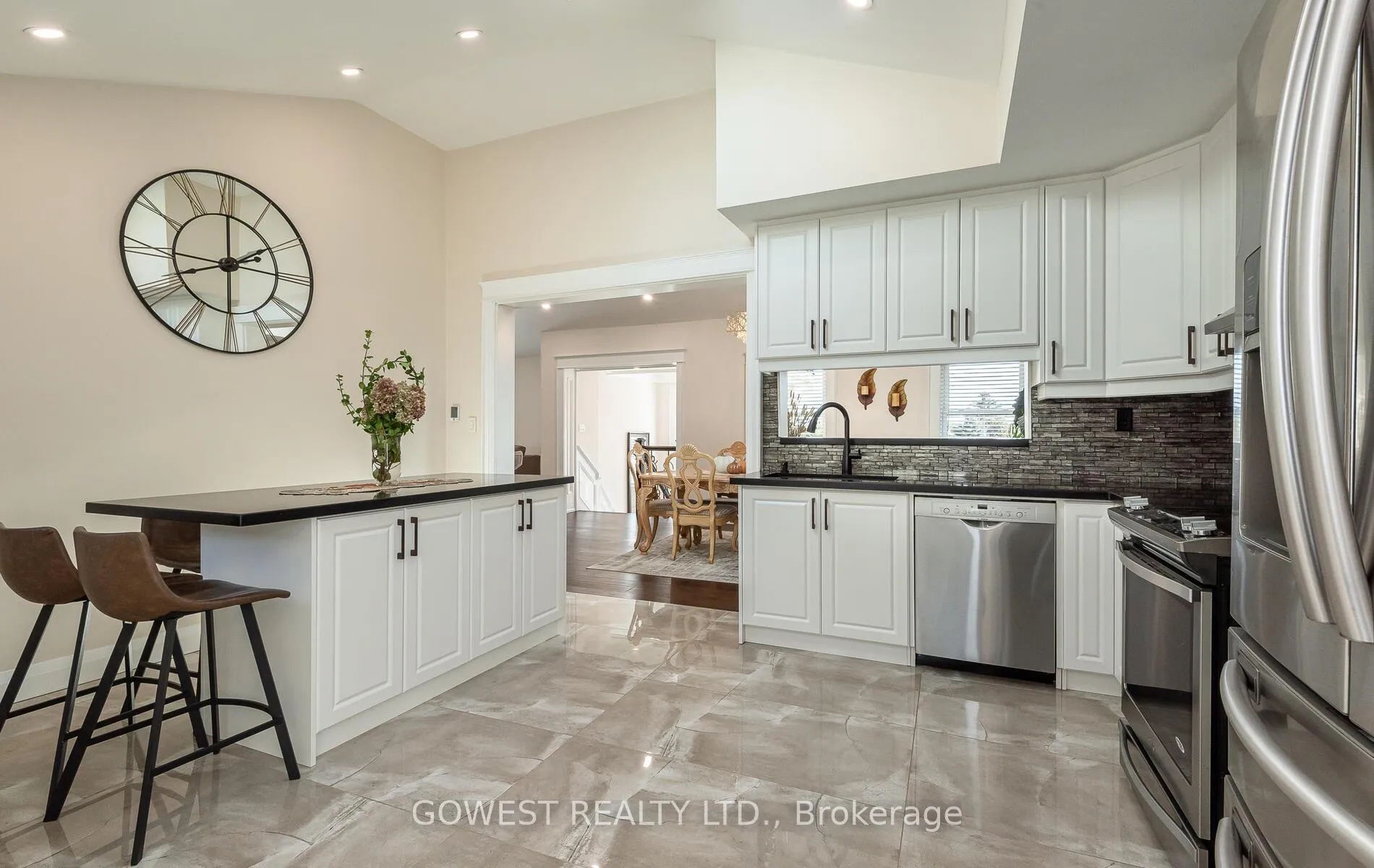 Photo 23 of 2670 Embleton Road, Brampton, Huttonville — HOMEH