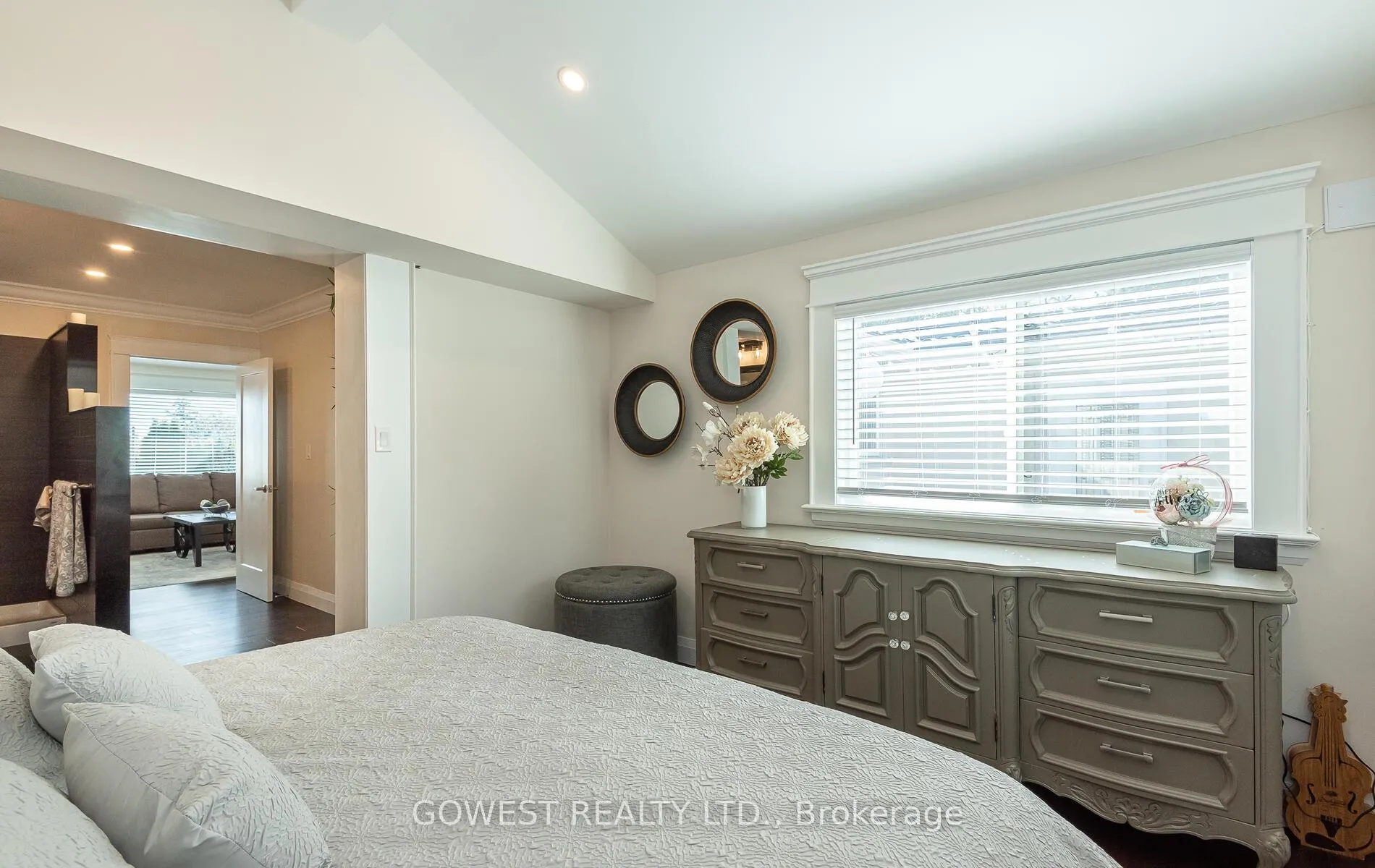 Photo 31 of 2670 Embleton Road, Brampton, Huttonville — HOMEH