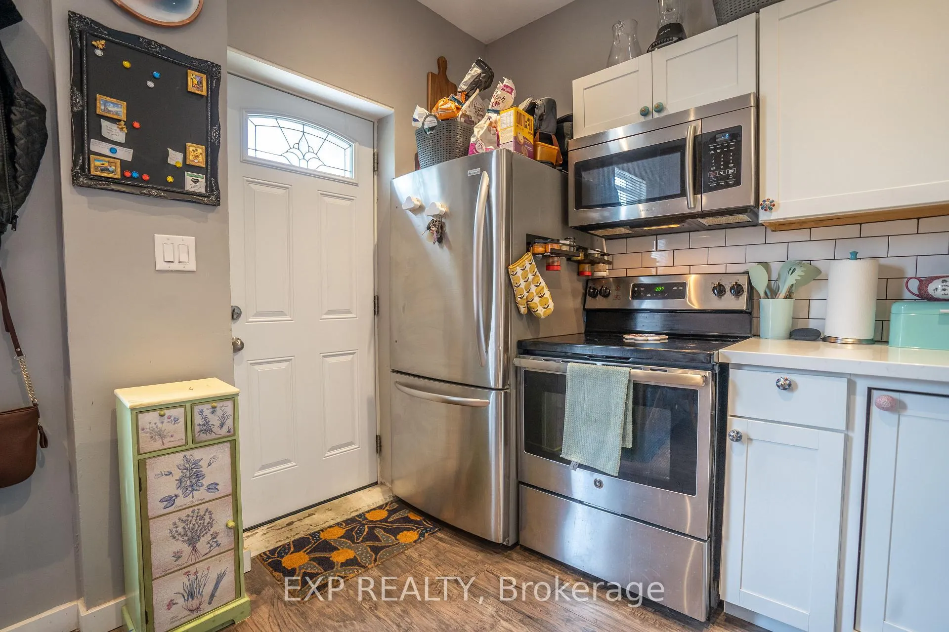 Photo 21 of 165 Emerald Street N, Hamilton, Landsdale — HOMEH
