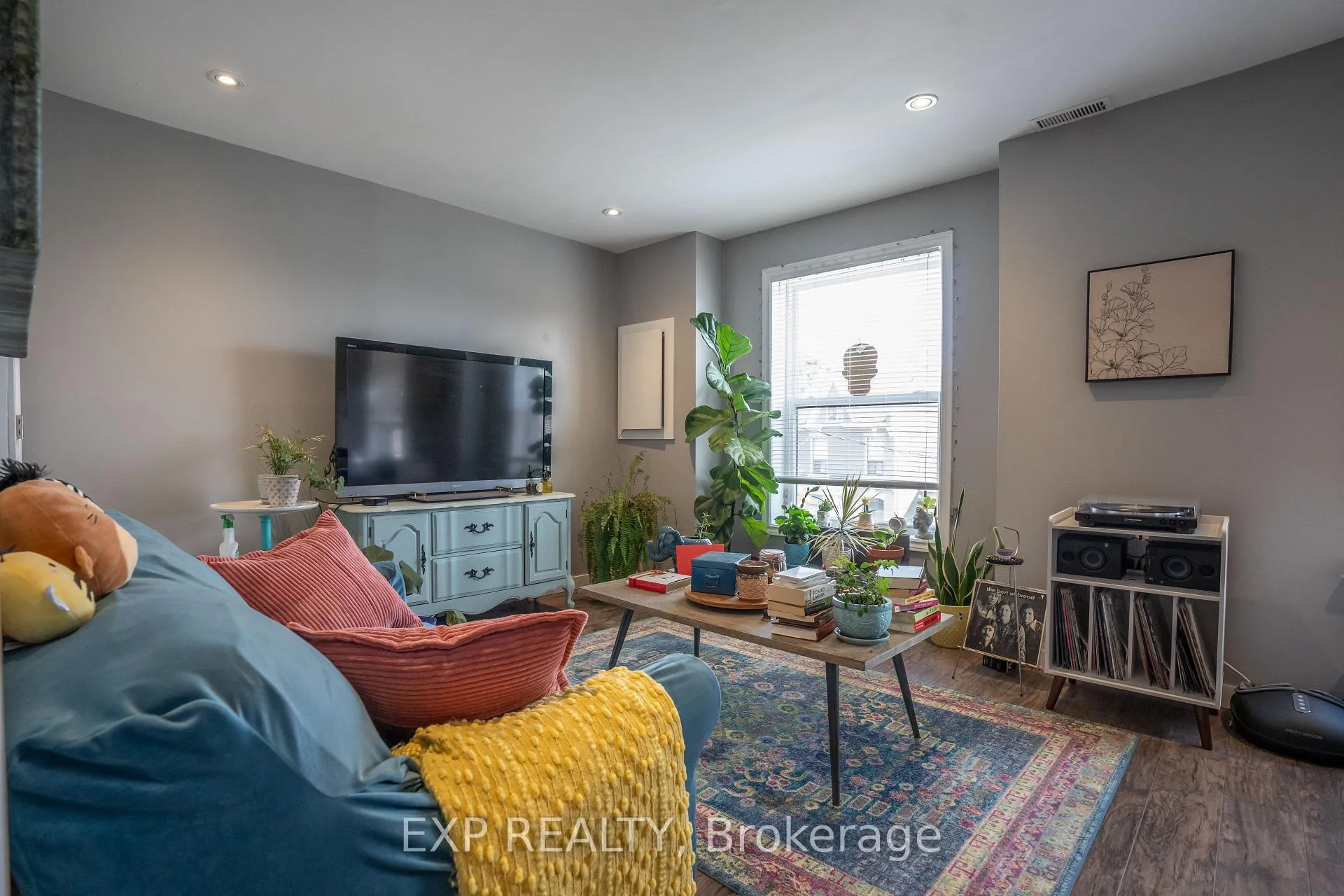 Photo 29 of 165 Emerald Street N, Hamilton, Landsdale — HOMEH