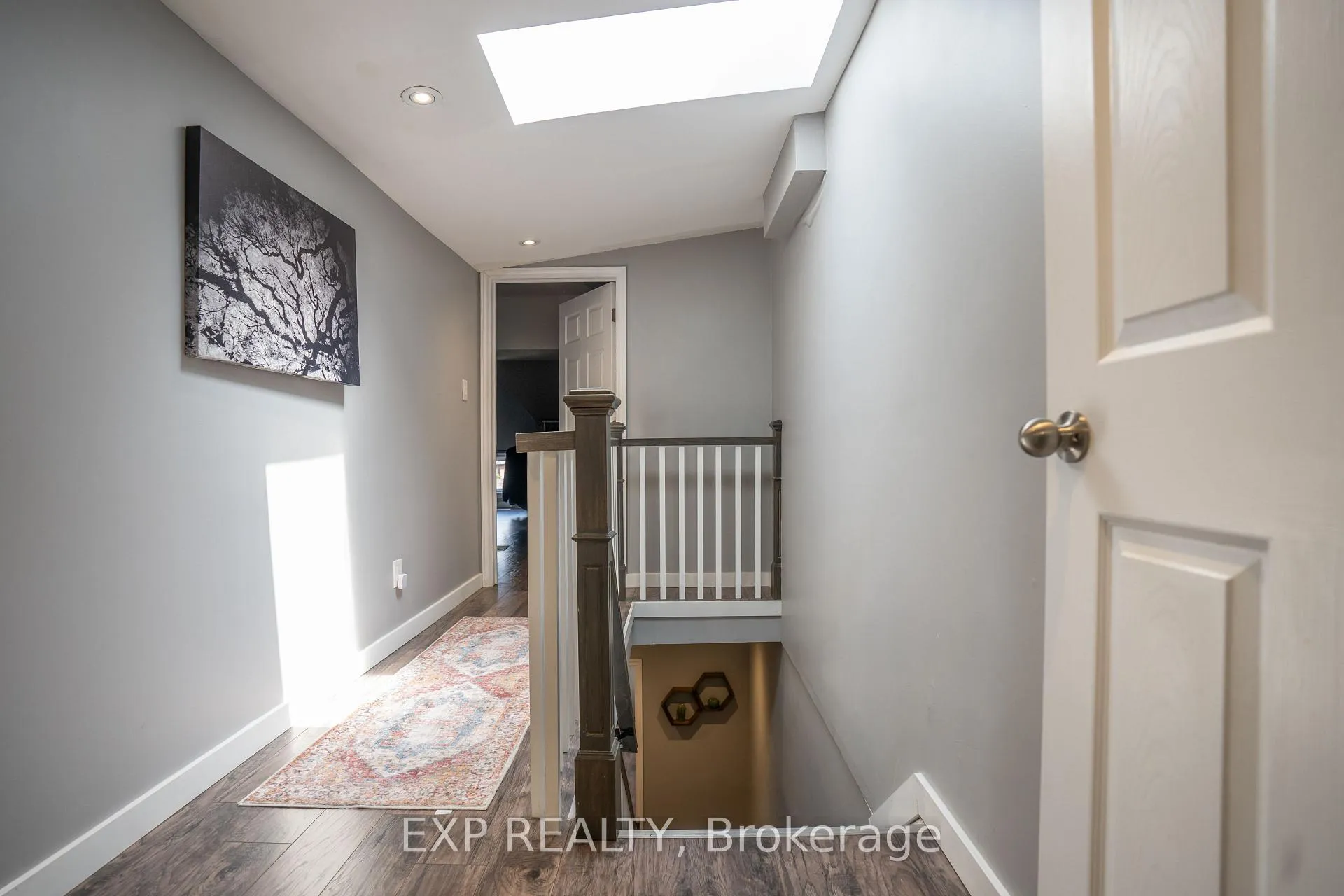 Photo 34 of 165 Emerald Street N, Hamilton, Landsdale — HOMEH
