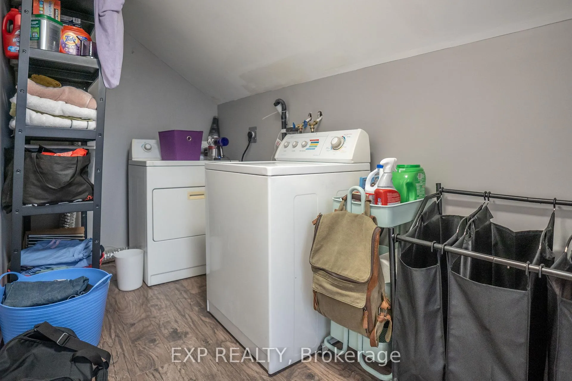 Photo 35 of 165 Emerald Street N, Hamilton, Landsdale — HOMEH