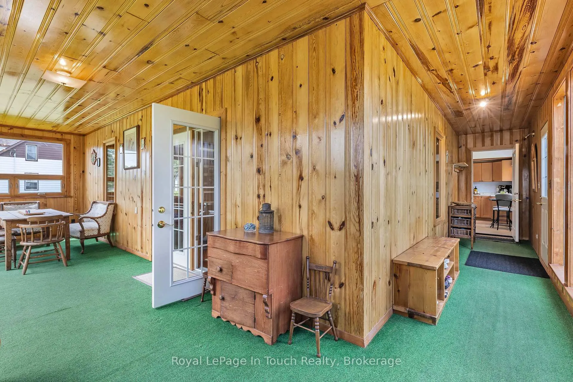 Photo 18 of 290 Lafontaine Road W, Tiny, Rural Tiny — HOMEH