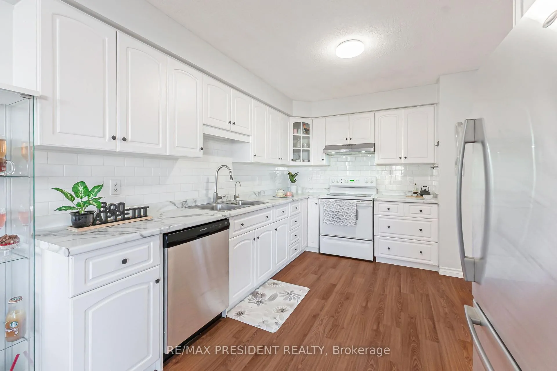 Photo 8 of 68 Wheatland Drive, Cambridge — HOMEH