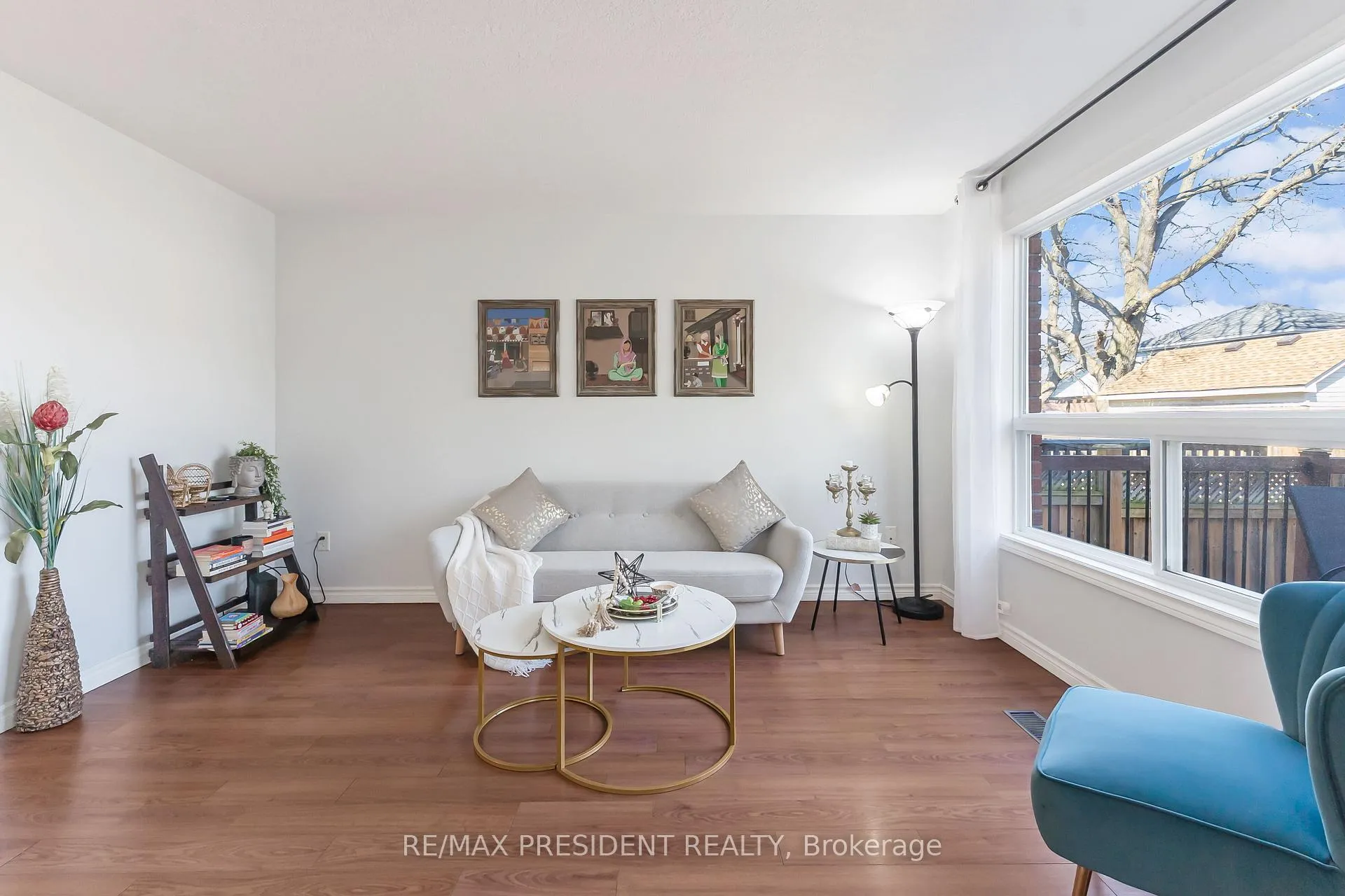 Photo 11 of 68 Wheatland Drive, Cambridge — HOMEH