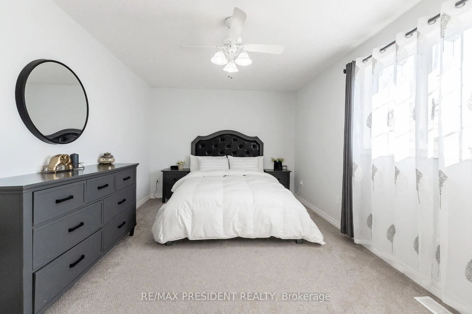 Photo 17 of 68 Wheatland Drive, Cambridge — HOMEH