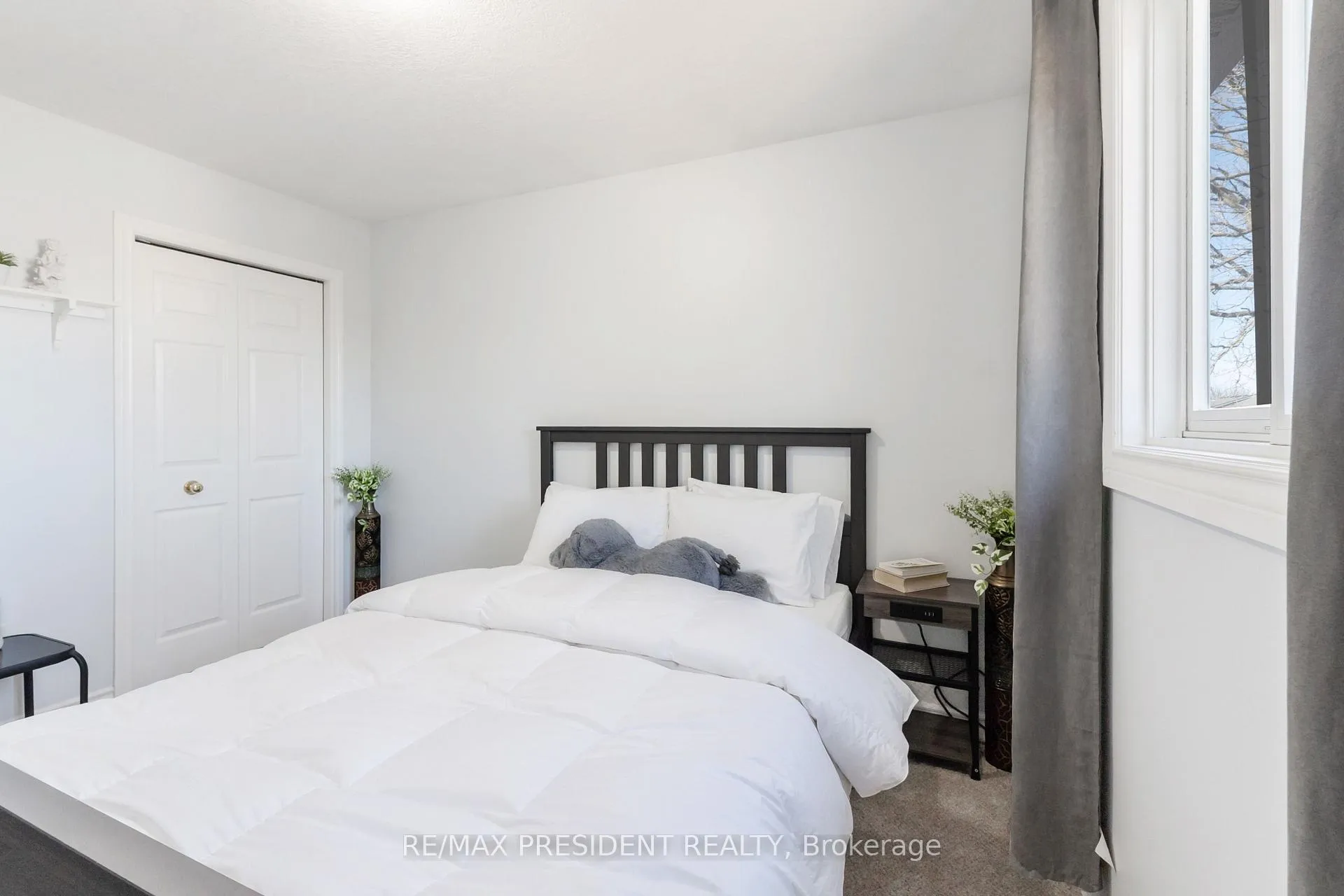 Photo 21 of 68 Wheatland Drive, Cambridge — HOMEH