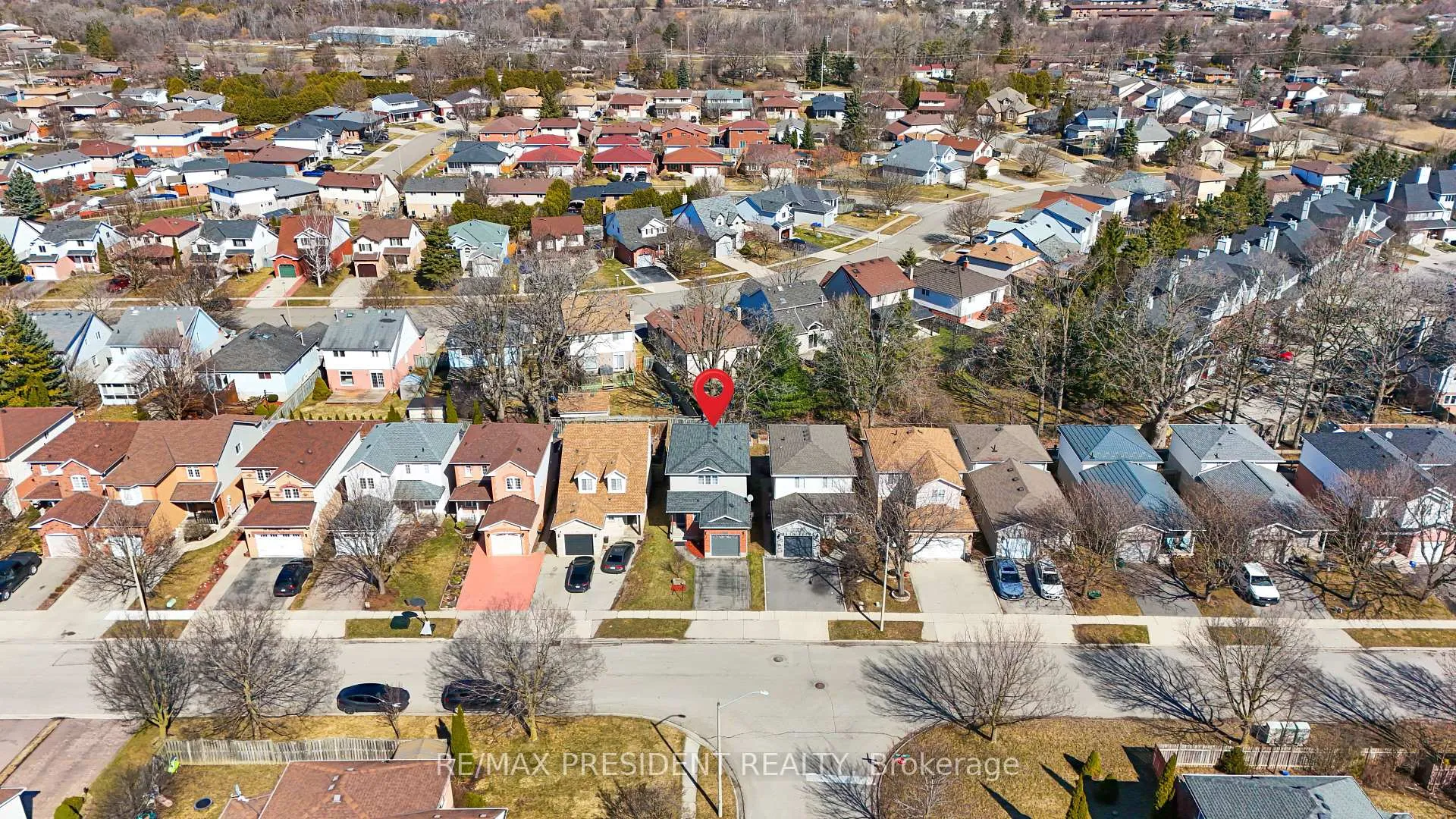 Photo 38 of 68 Wheatland Drive, Cambridge — HOMEH
