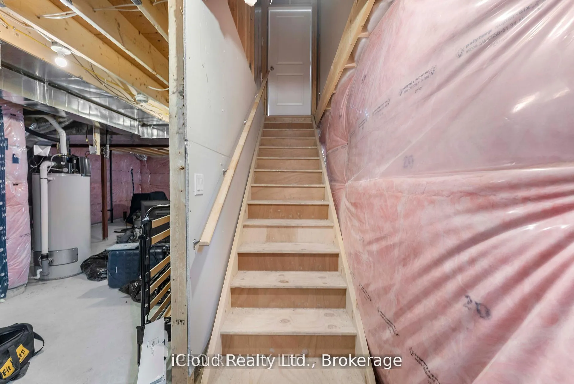 Photo 9 of 162 Dempsey Drive, Stratford — HOMEH