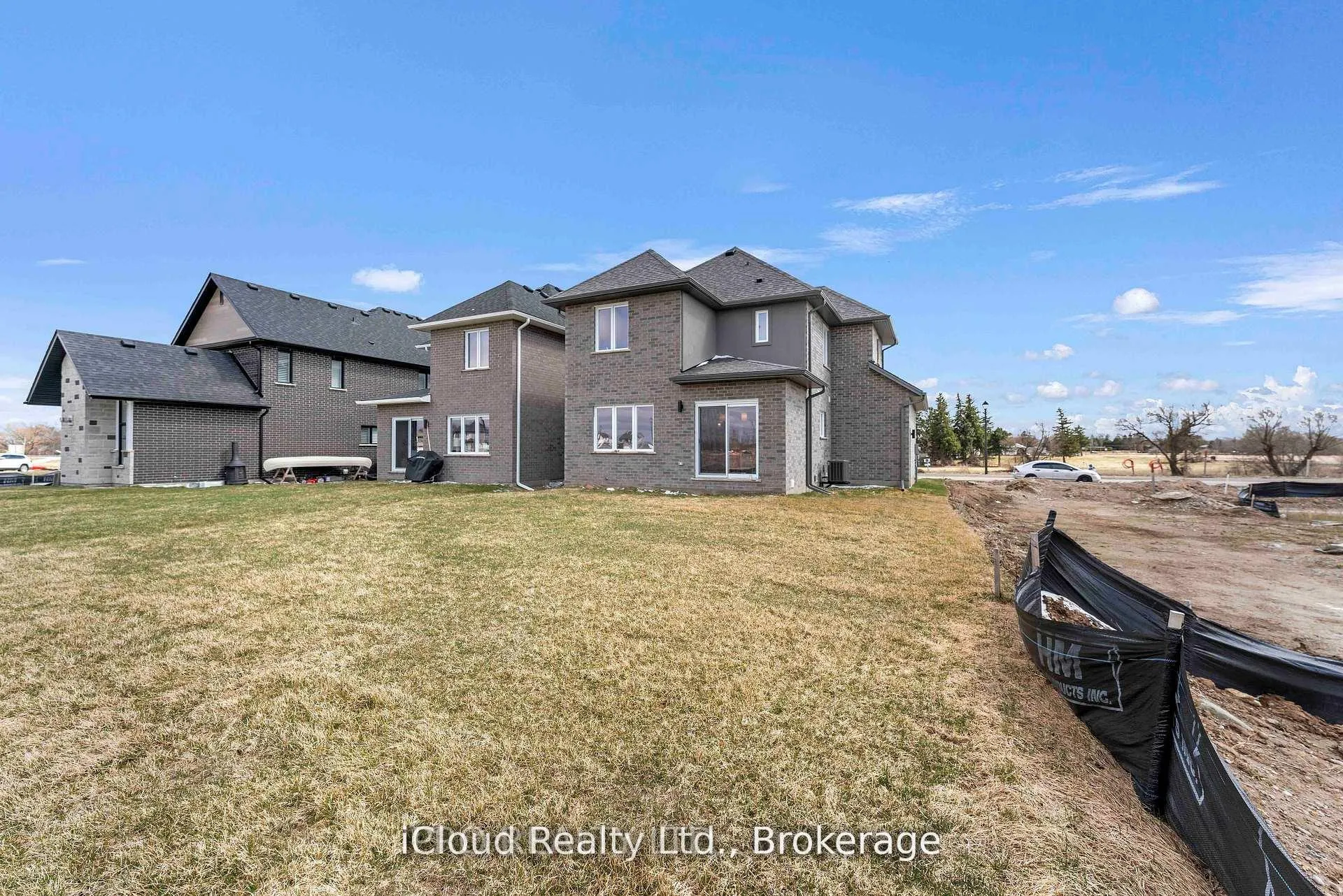 Photo 28 of 162 Dempsey Drive, Stratford — HOMEH