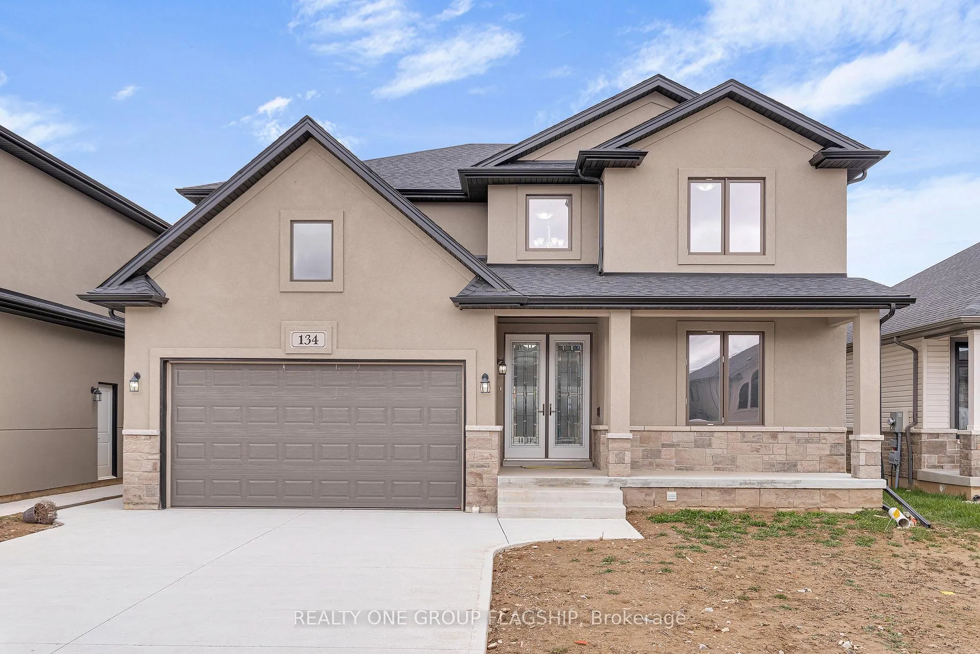 Front of 137 Tuscany Trail