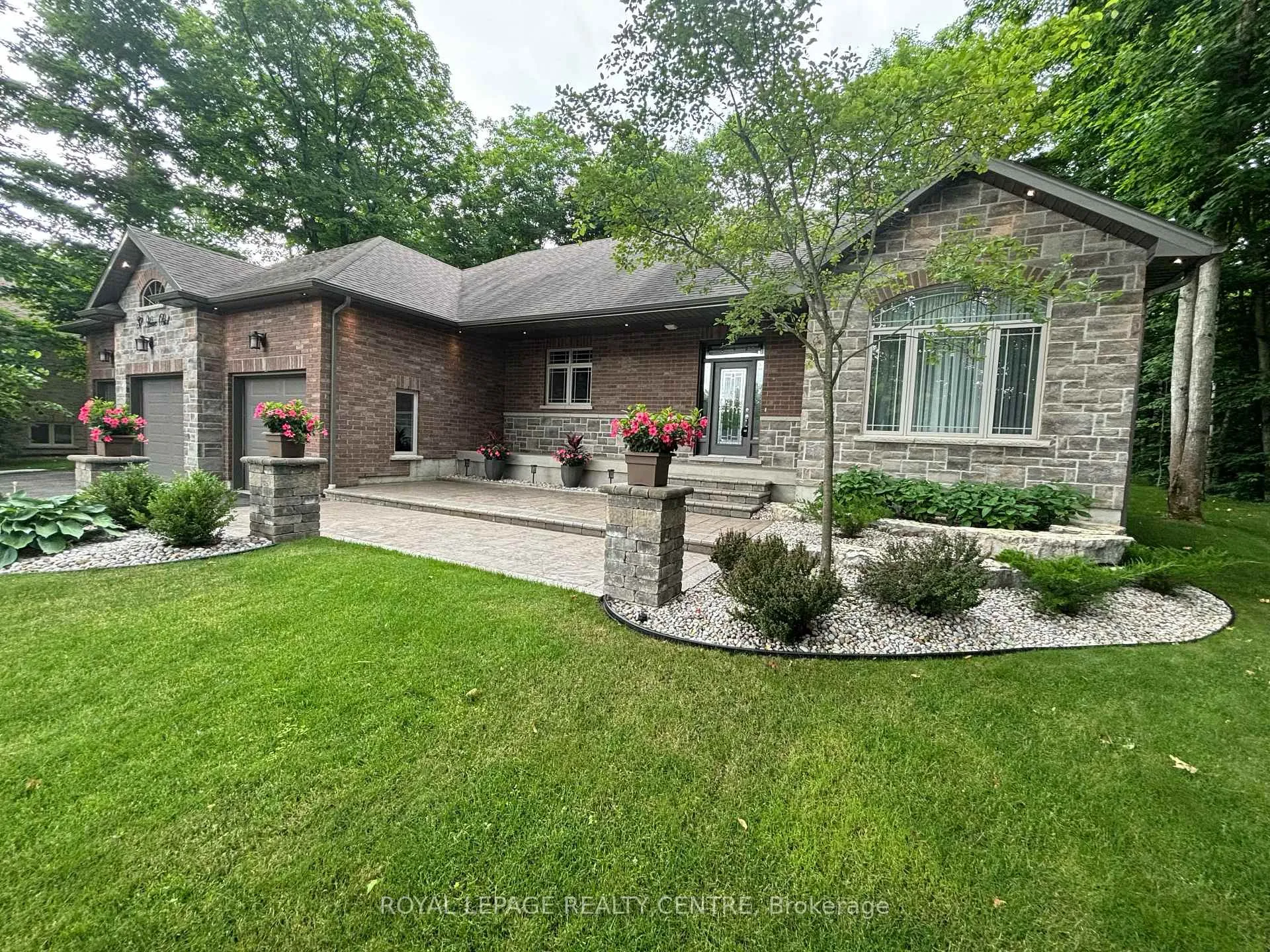 Front of 37 Heron Boulevard