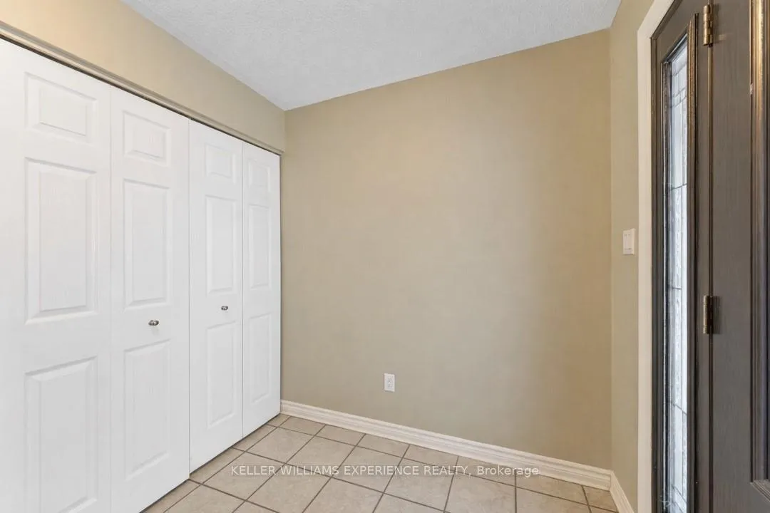 Photo 4 of 12 Riverdale Drive, Wasaga Beach — HOMEH