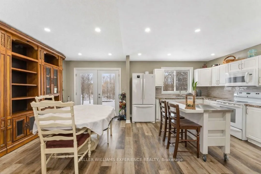 Photo 12 of 12 Riverdale Drive, Wasaga Beach — HOMEH